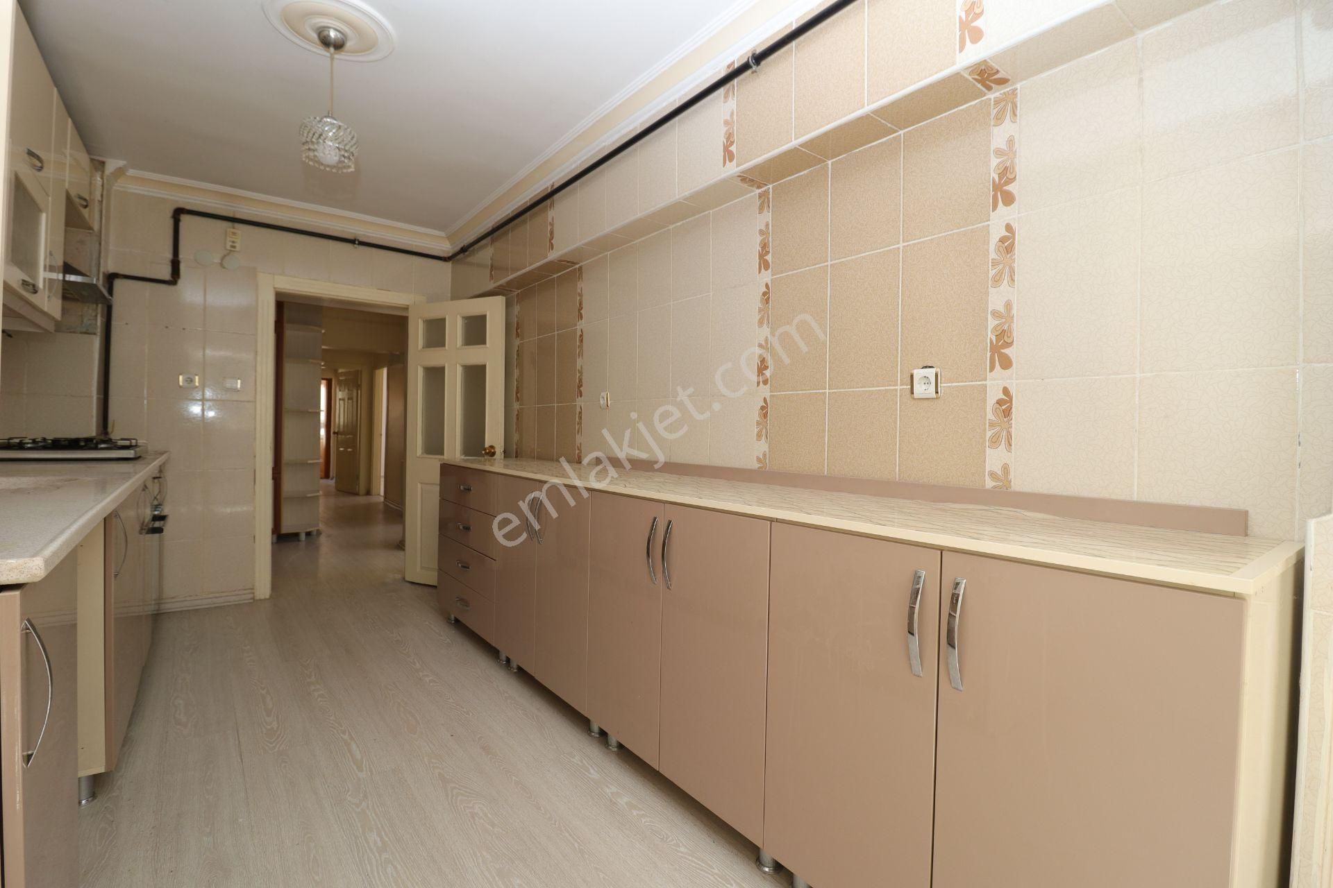 Akif'ten Elvankent Atakent Mah 2.ara Katta 3+1 Kiralık Daire - Görsel 5