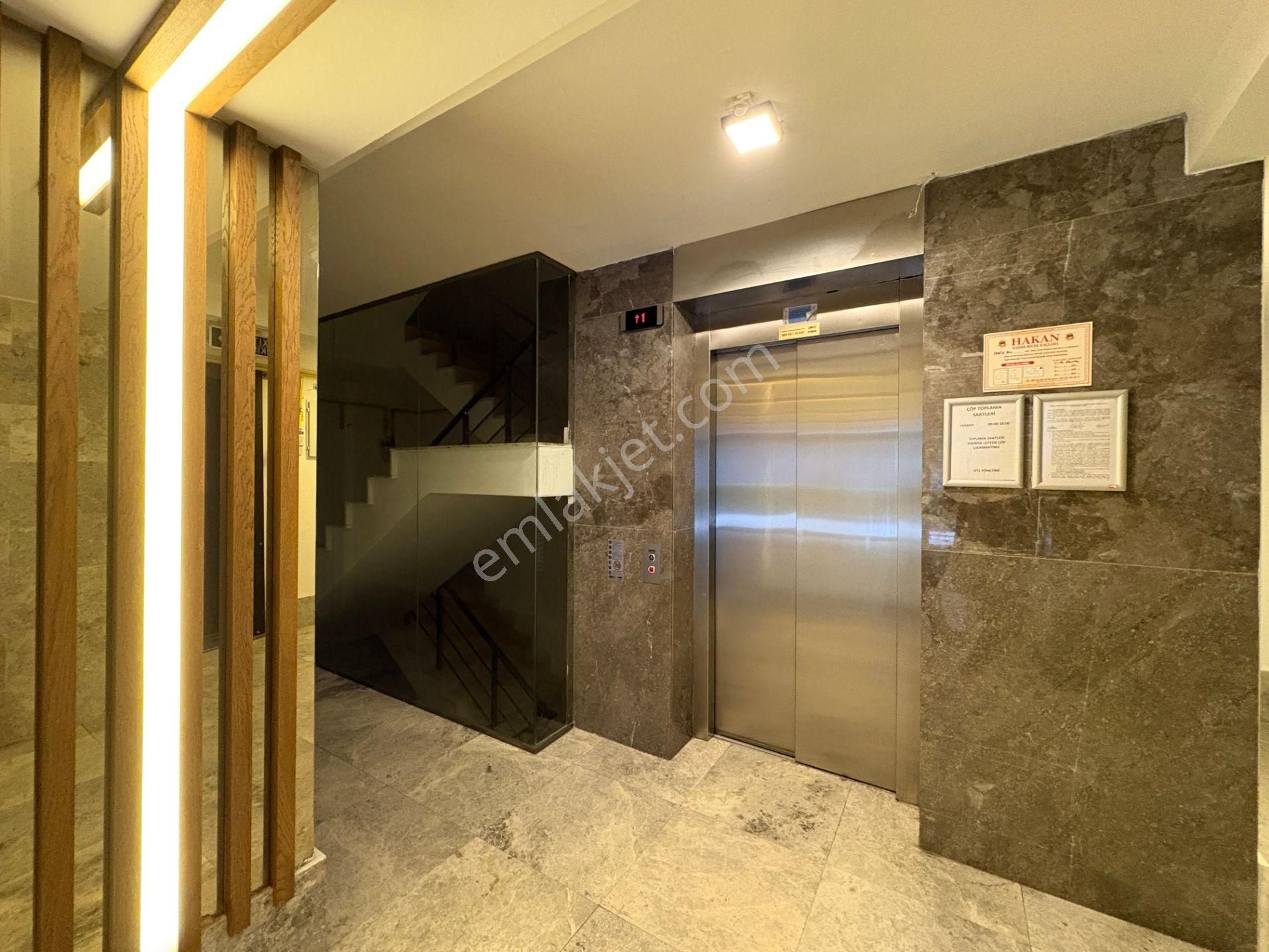 Zerdalilik 'te Lüks Site İçinde Güvenlikli K.otoparklı Havuzlu Arakat 2+1 - Görsel 25