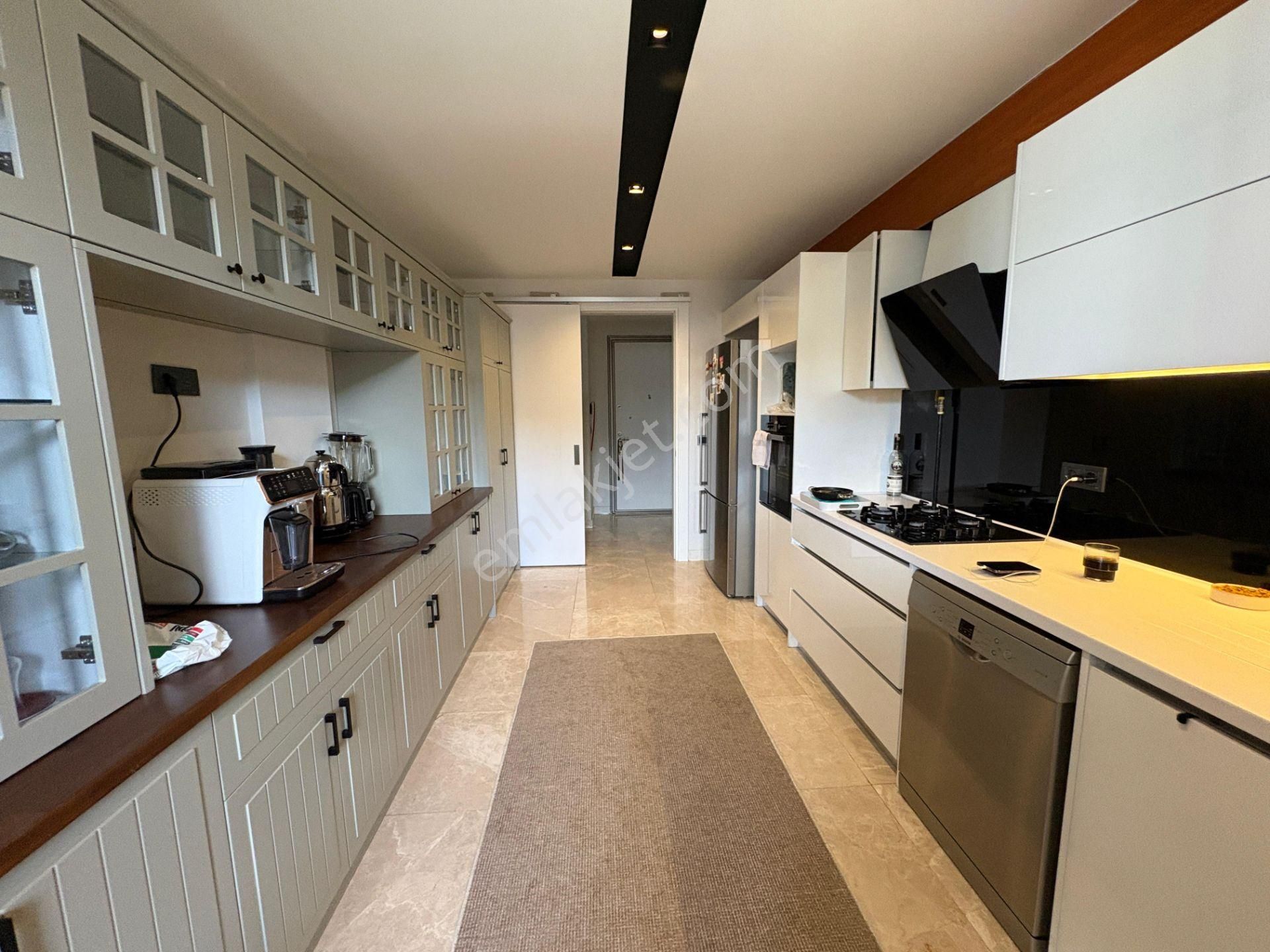 Zerdalilik 'te Lüks Site İçinde Güvenlikli K.otoparklı Havuzlu Arakat 2+1 - Görsel 10