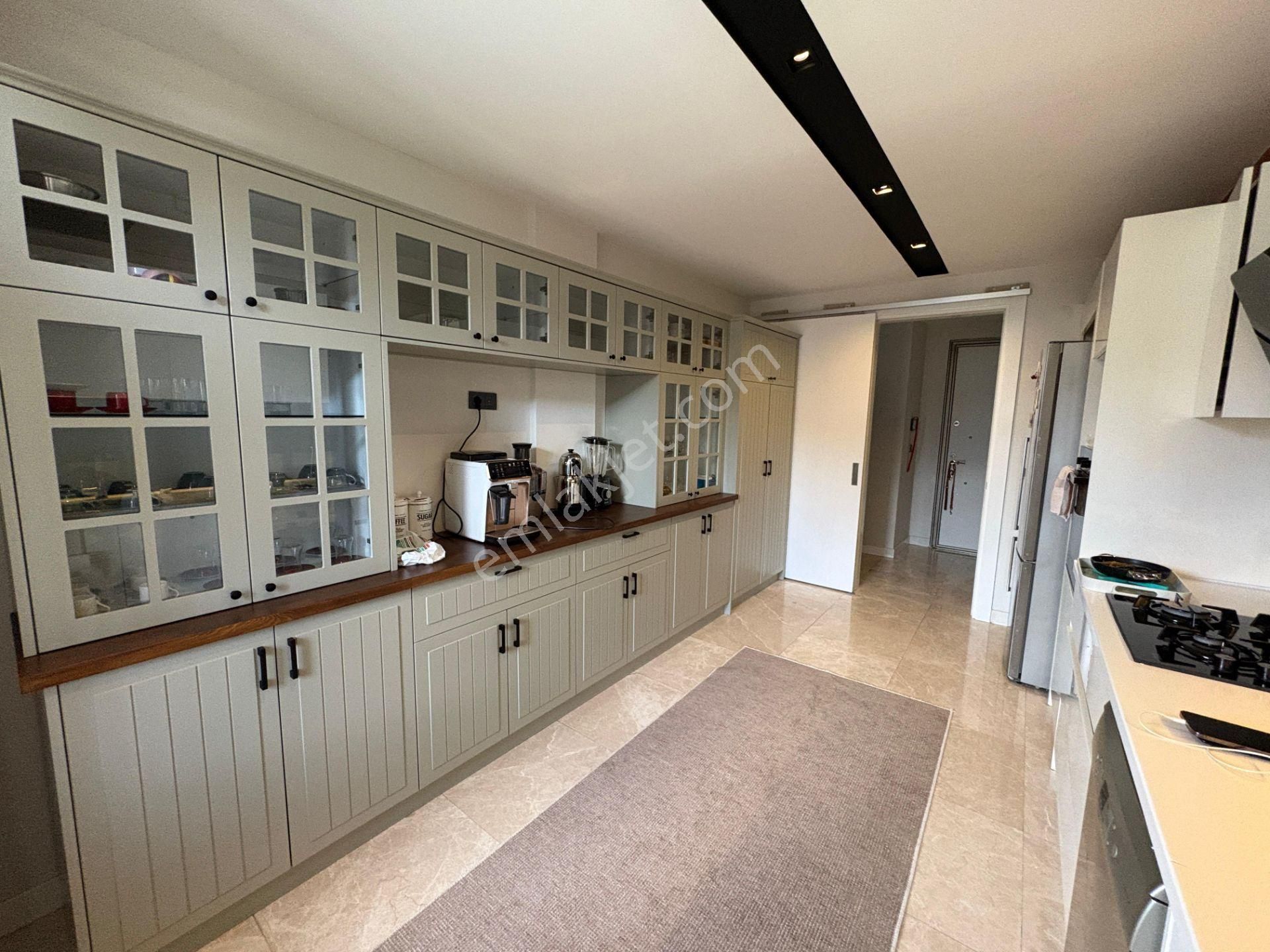 Zerdalilik 'te Lüks Site İçinde Güvenlikli K.otoparklı Havuzlu Arakat 2+1 - Görsel 11