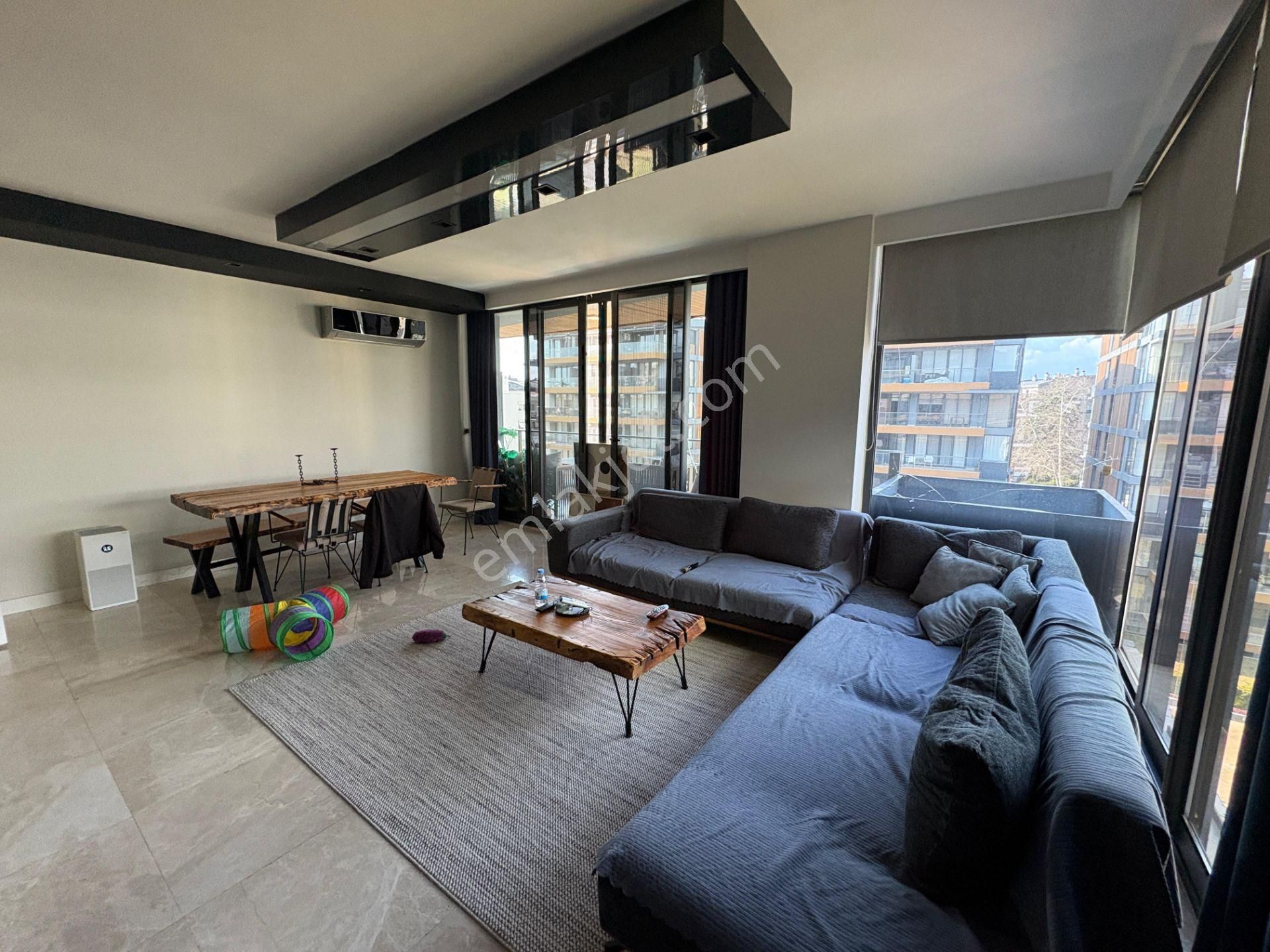 Zerdalilik 'te Lüks Site İçinde Güvenlikli K.otoparklı Havuzlu Arakat 2+1 - Görsel 5