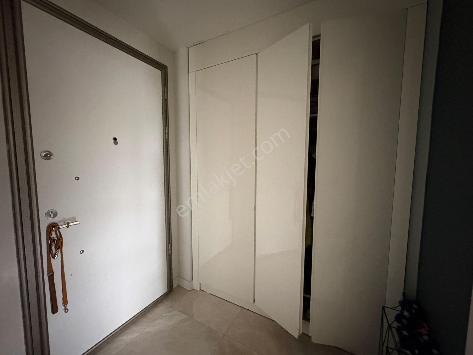 Zerdalilik 'te Lüks Site İçinde Güvenlikli K.otoparklı Havuzlu Arakat 2+1 - Görsel 24