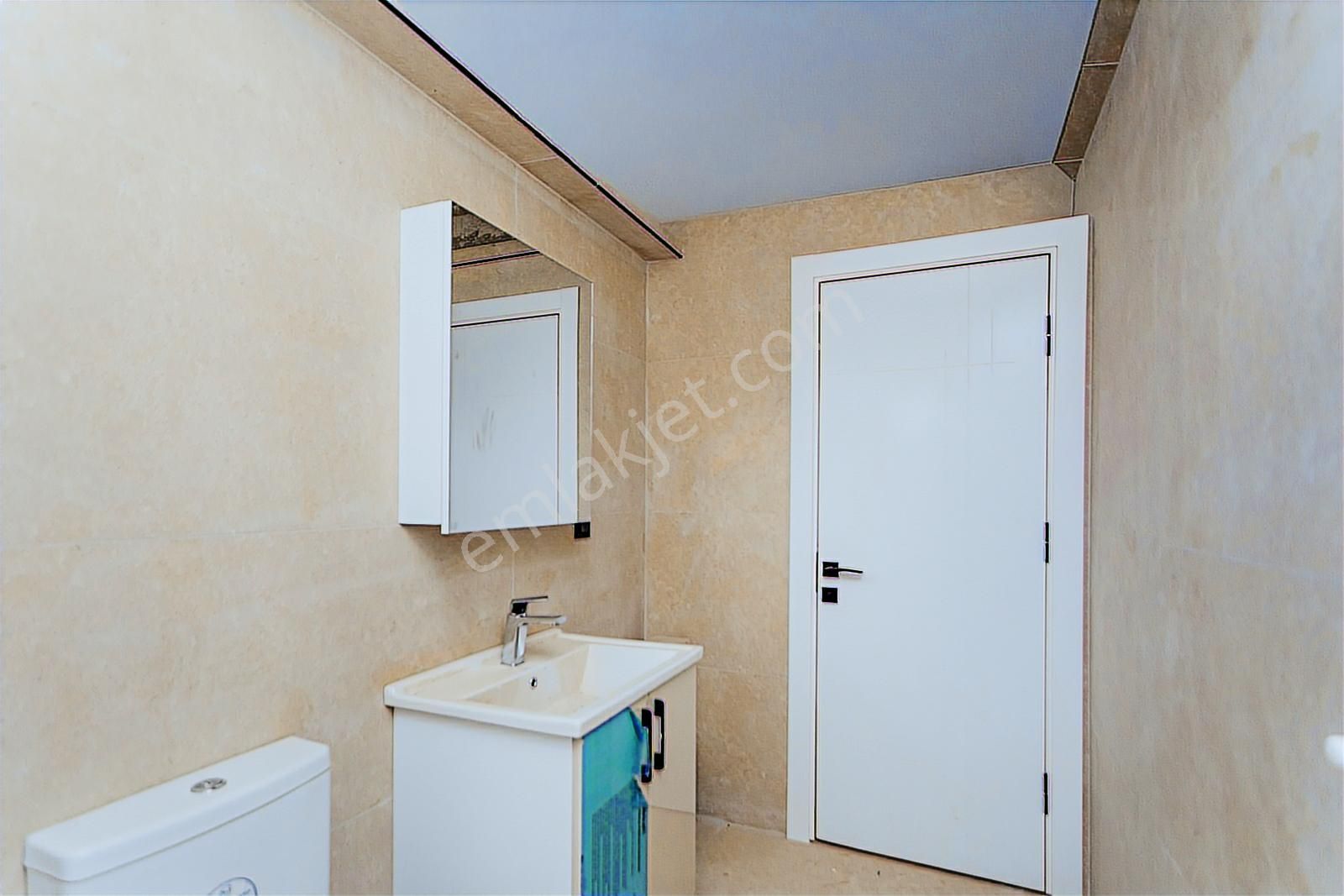 Foça Bağarası Kazım Dirik Mah. Satılık 2+1 Daire - Görsel 2