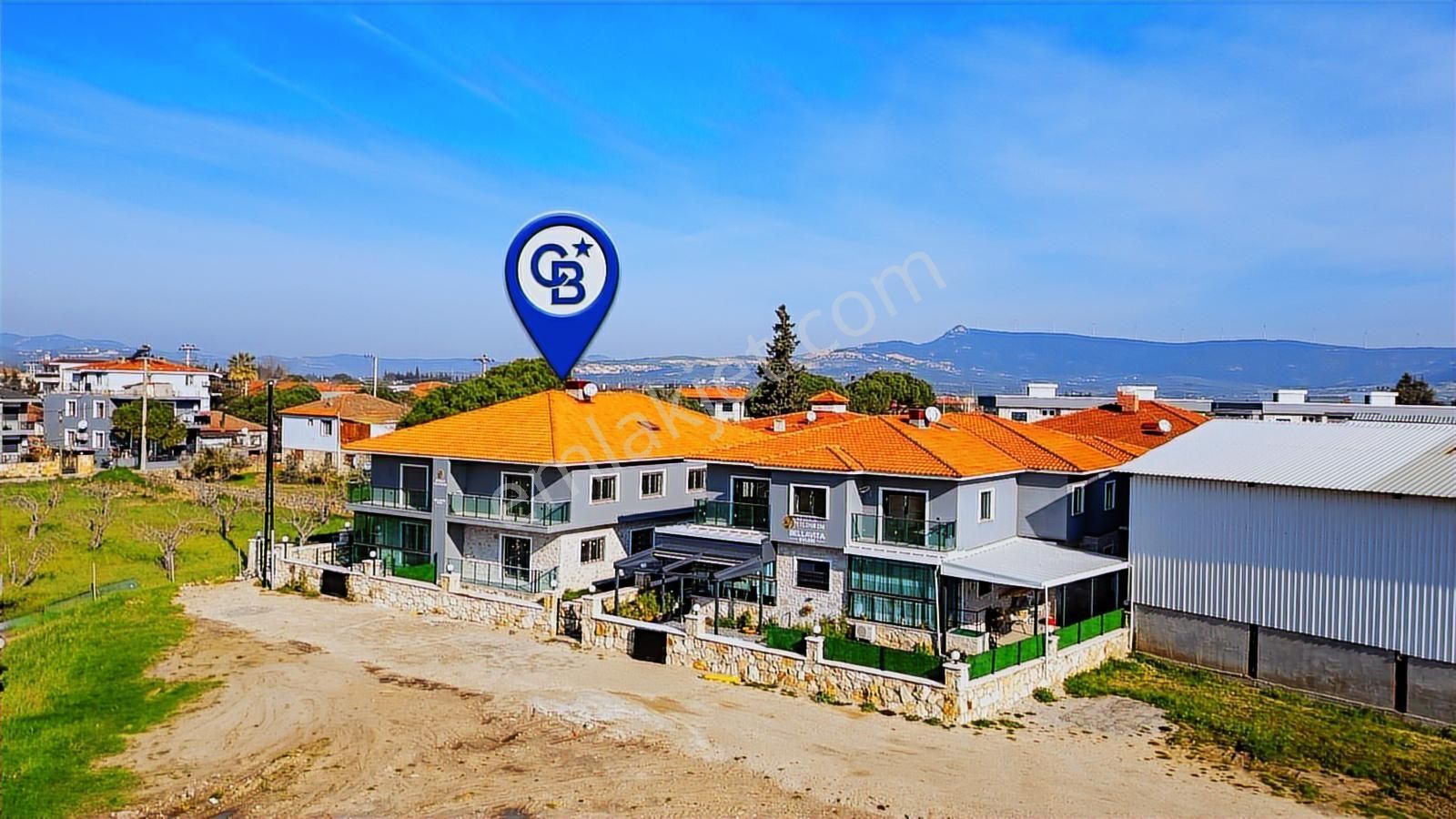 Foça Bağarası Kazım Dirik Mah. Satılık 2+1 Daire - Görsel 5