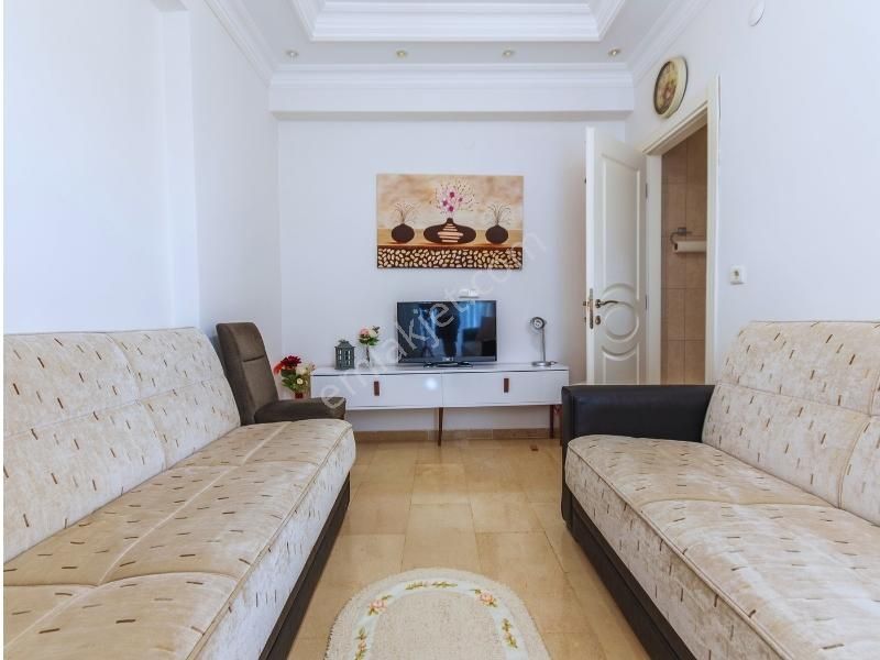 Belek Bankoğlu Sitesi'nde Havuzlu İngiliz Tasarım 3+1 Dubleks - Görsel 4