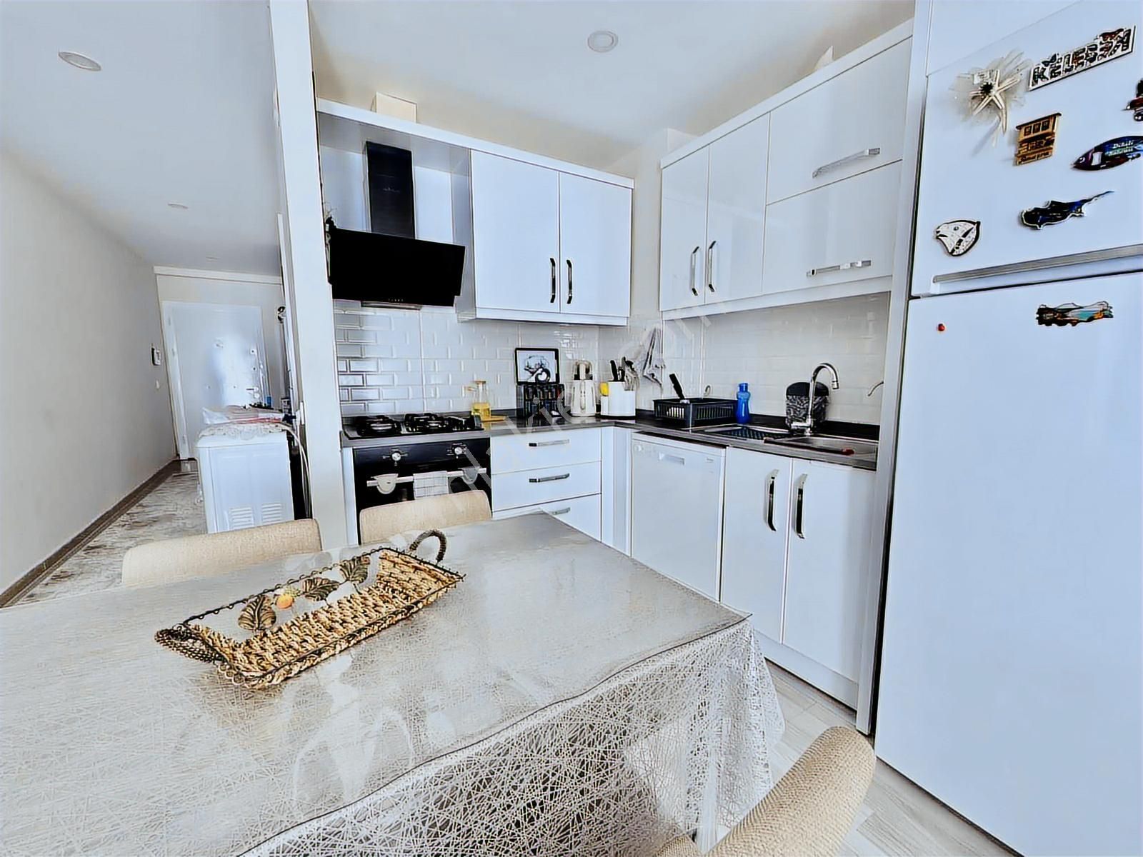 Konyaaltı Sarısu Green City'de Havuz Manzaralı Ara Kat 2+1 - Görsel 13