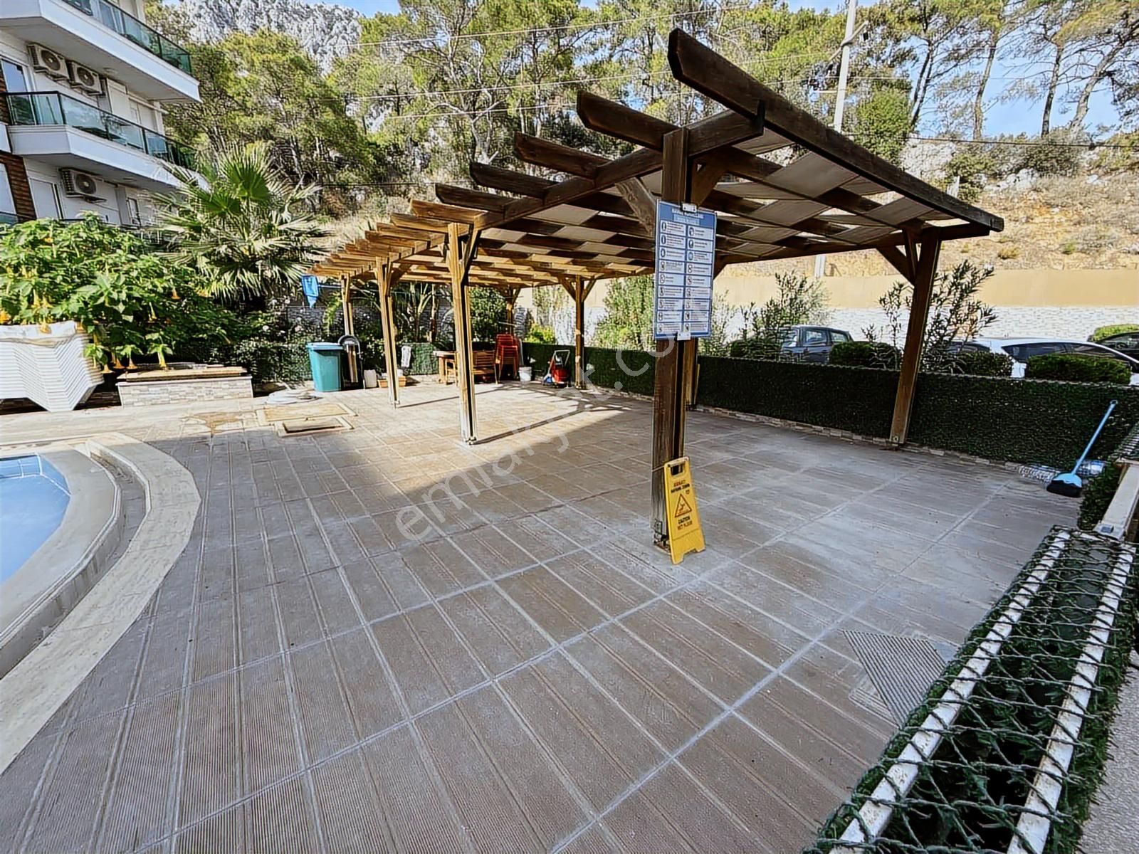 Konyaaltı Sarısu Green City'de Havuz Manzaralı Ara Kat 2+1 - Görsel 32