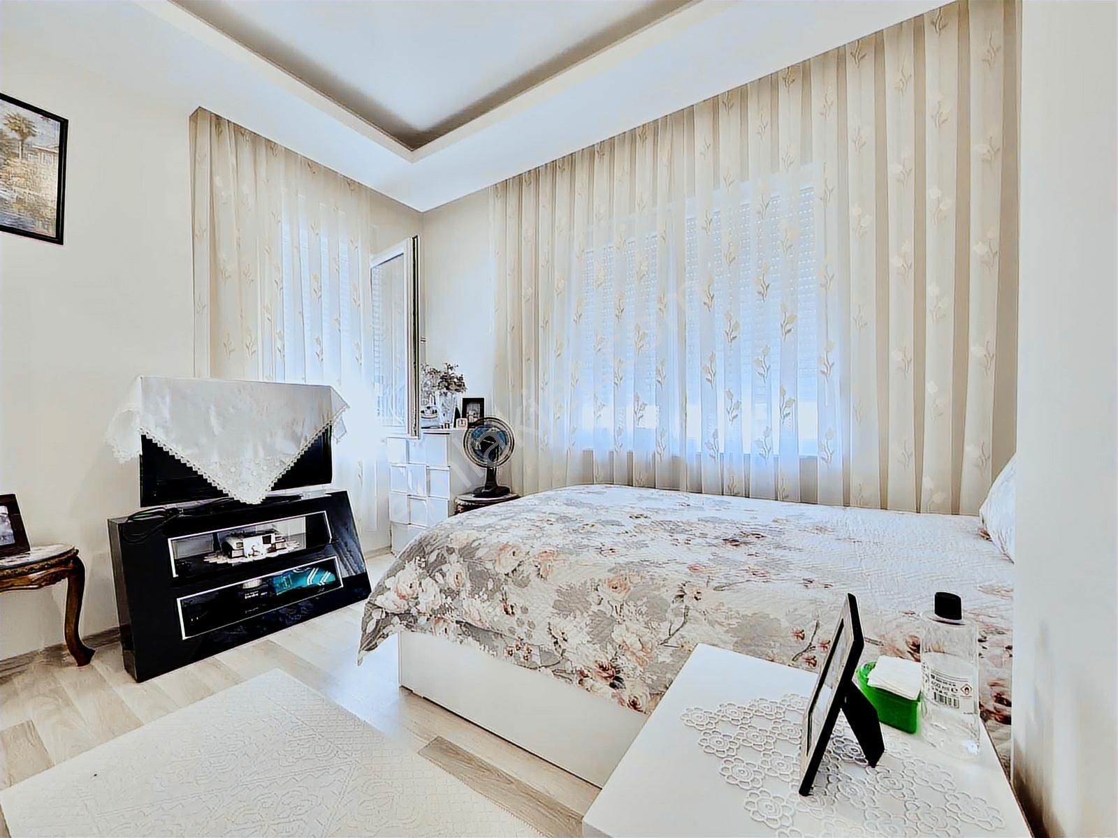 Konyaaltı Sarısu Green City'de Havuz Manzaralı Ara Kat 2+1 - Görsel 23