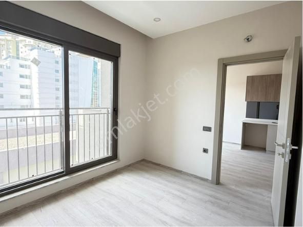 Altıntaş Akkavak Cd Üzeri Havuzlu Boş 1+1 Kiralık Daire - Görsel 16