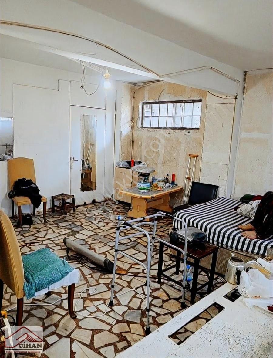 Devren Kiralık 240 M2 3 Katli Dükkan - Görsel 13