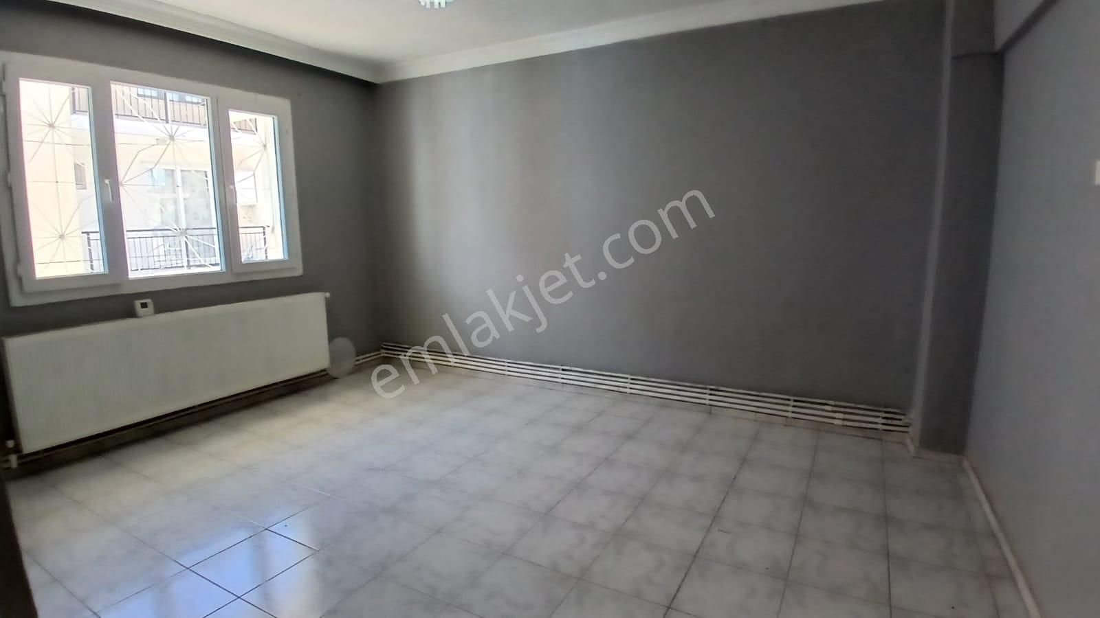 Onur Mahallesinde Kullanışlı Arsa Ve 3 Katlı Bina - Görsel 10