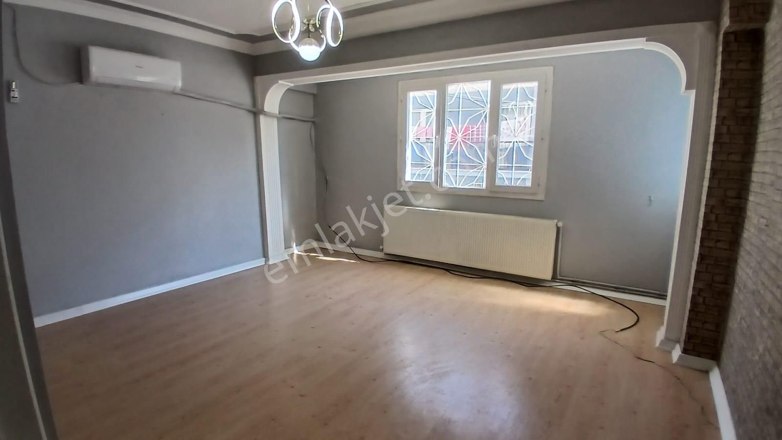 Onur Mahallesinde Kullanışlı Arsa Ve 3 Katlı Bina - Görsel 8