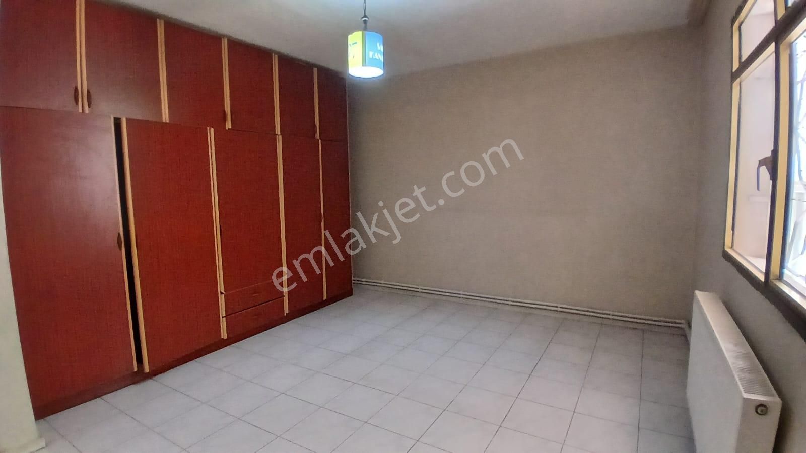 Onur Mahallesinde Kullanışlı Arsa Ve 3 Katlı Bina - Görsel 17