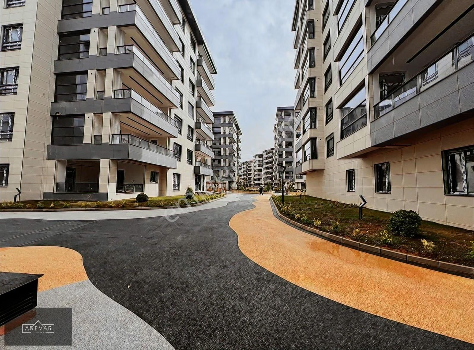 Mükemmel Konfor Alanlarıyla,site İçerisinde,ultra Lux Akıllı Ev