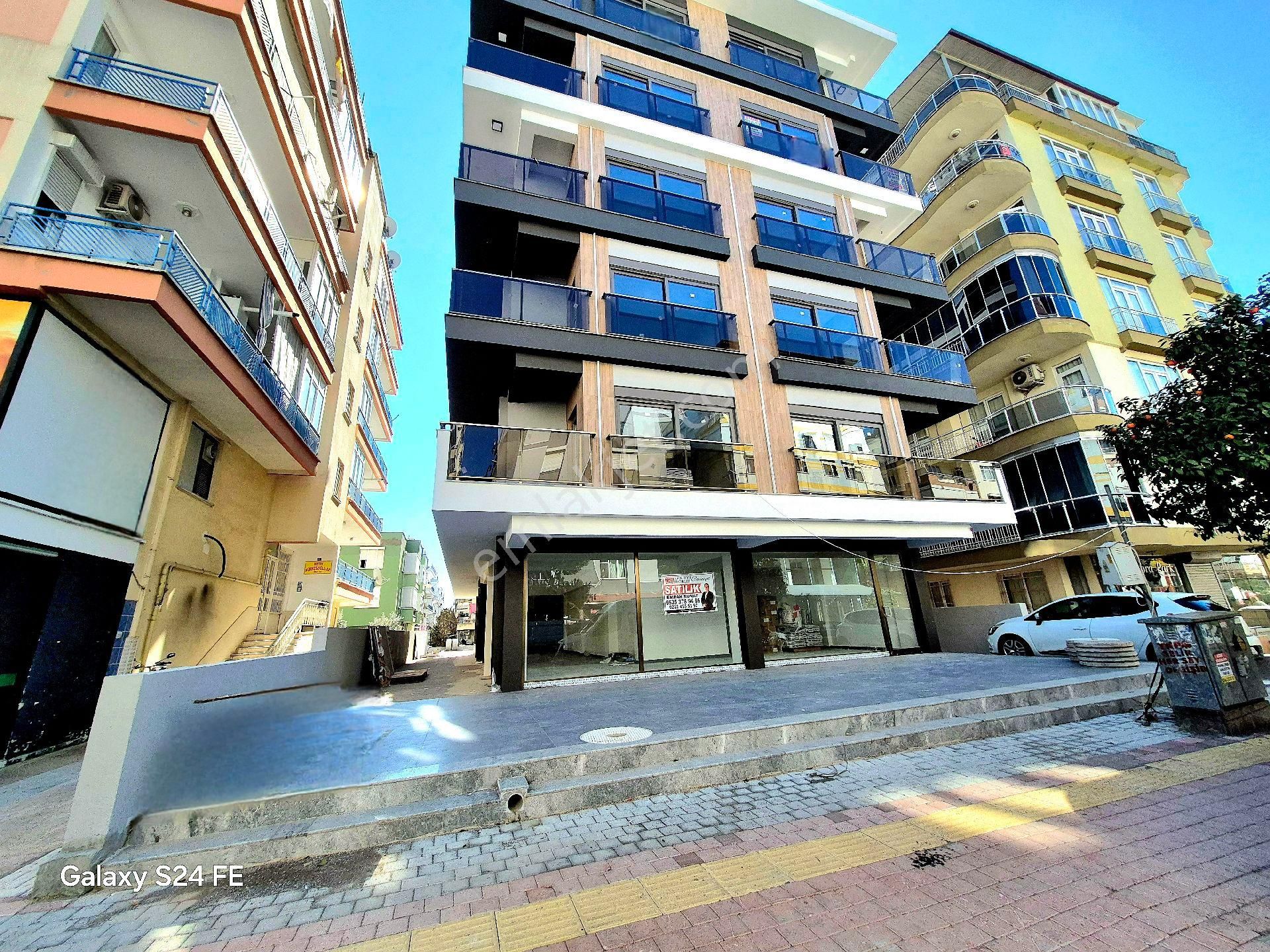 Özgürlük Mah. Tevfik Fikret Caddesi Harika Lokasyonda İşyeri