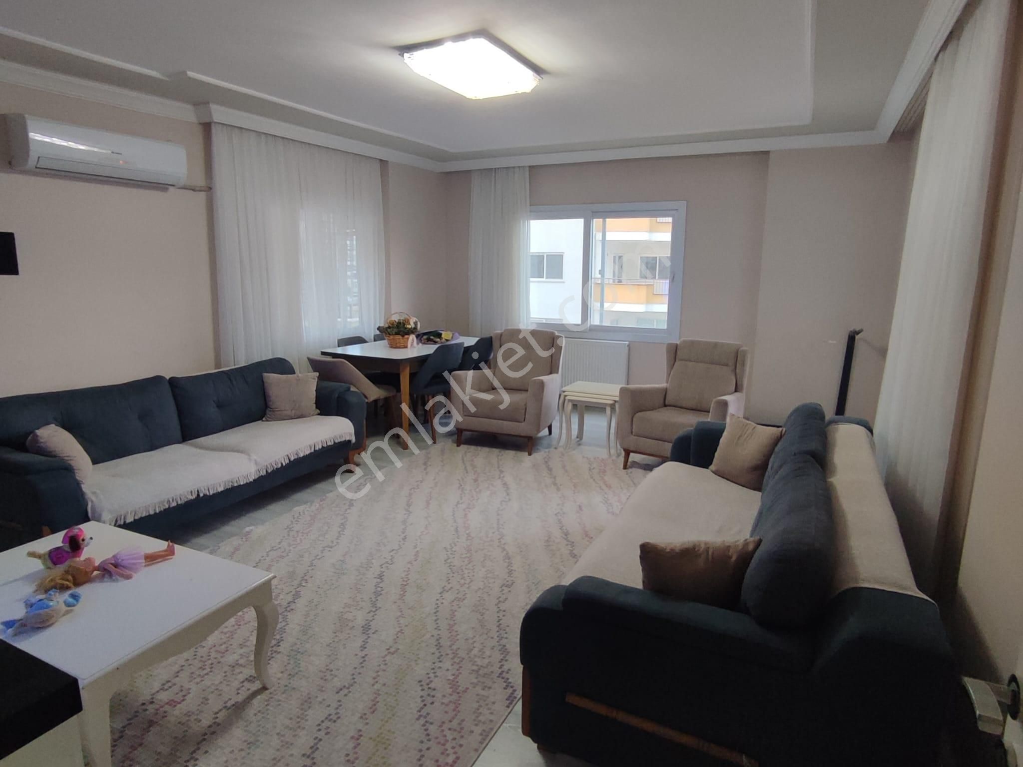 Erdemli Yukarı Alata Siteiçi Kaloriferli 205 M² Ultra Geniş 3+1