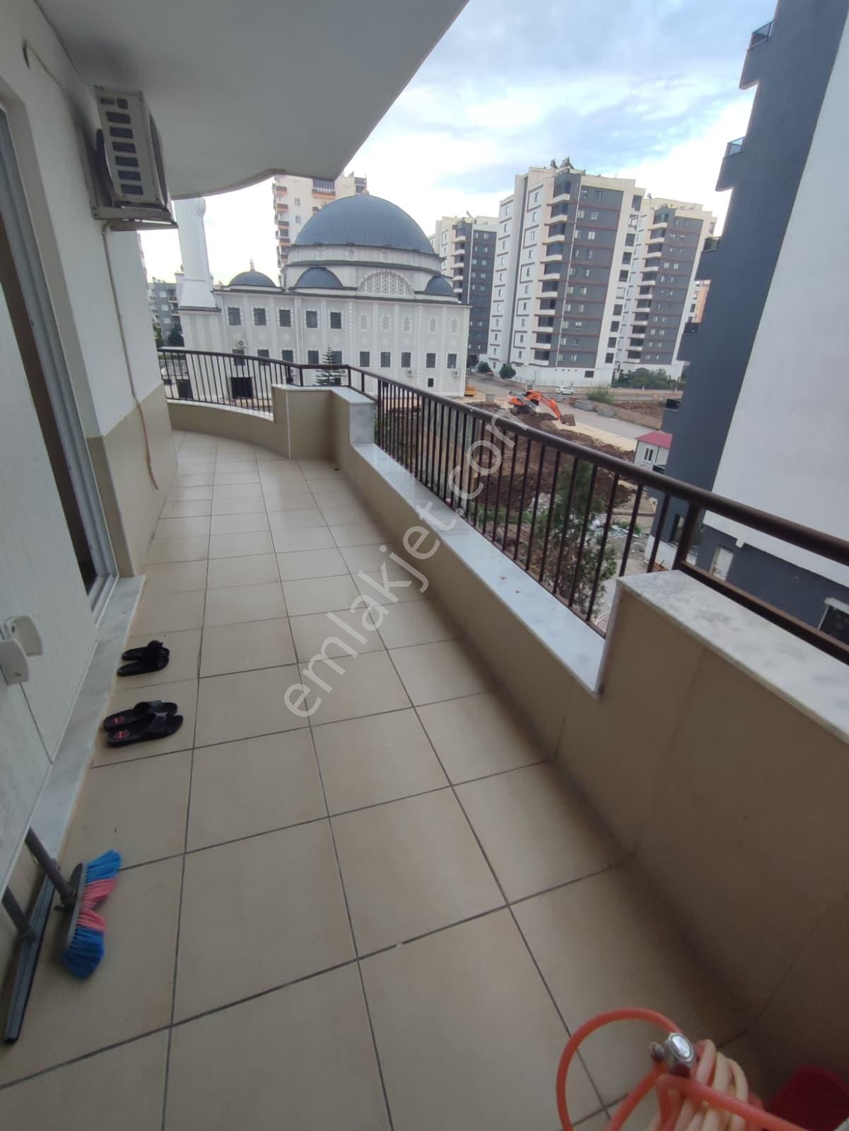 Erdemli Yukarı Alata Siteiçi Kaloriferli 205 M² Ultra Geniş 3+1 - Görsel 16