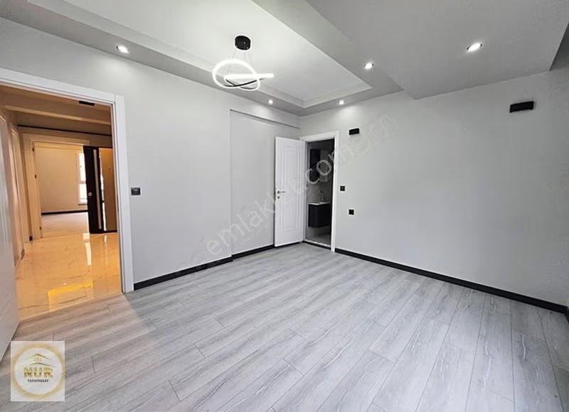 Nur Yapı'dan Süleymaniye Mahallesinde Acil Satılık 2+1 Arakat !! - Görsel 17