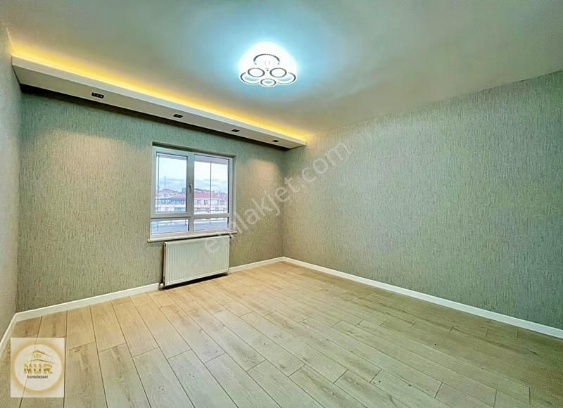 Nur Yapı'dan Krediye Uygun Çiftcephe Caddeye Yakın 2+1arakatı! - Görsel 13