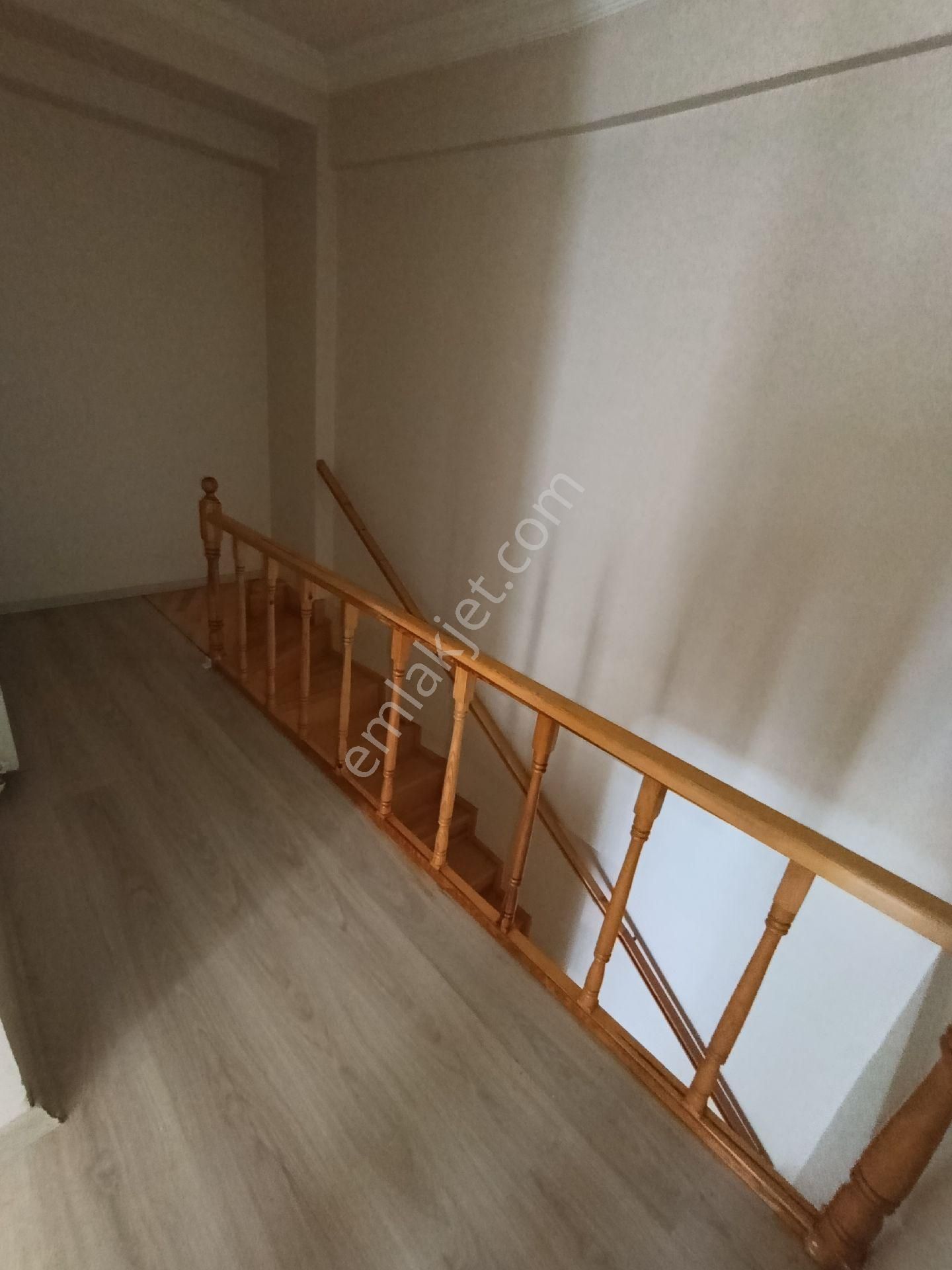 Menemen Kasımpaşa Mah Jandarma Komutanlığı Yakını 2+1 Daire - Görsel 12