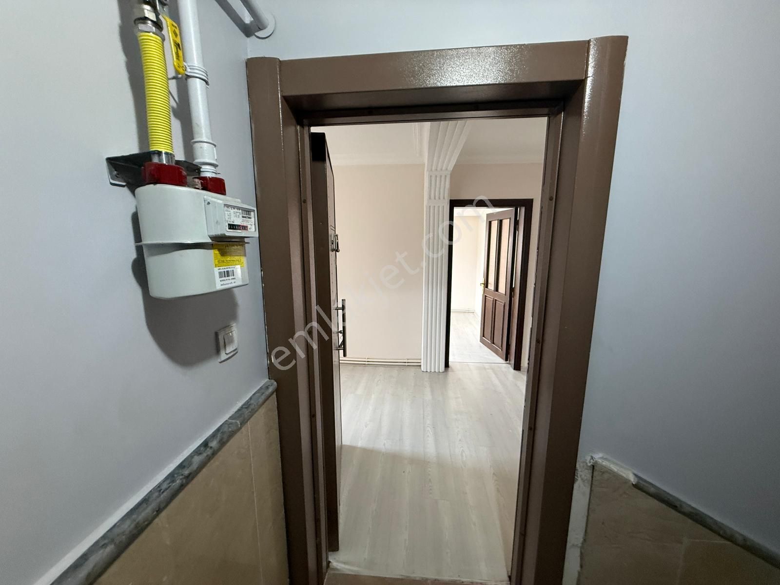 Trabzon Karşıyaka'da Kiralık 2+1 Daire - Görsel 12