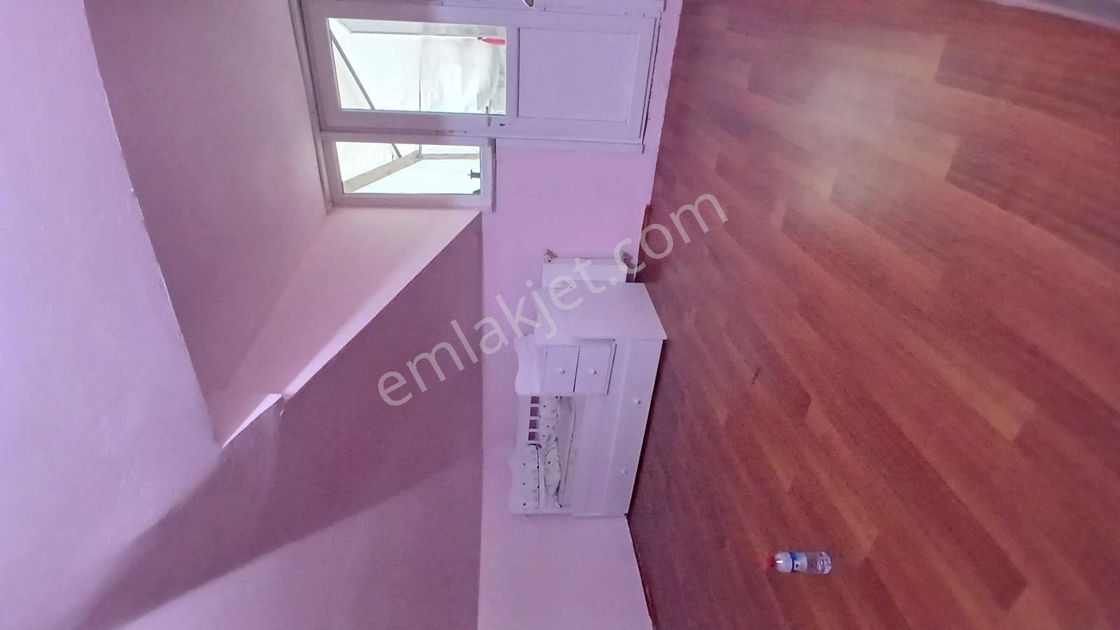 Ataşehir İçerenköyde Teraslı Masrafsız Genç Binada Kiralık Daire - Görsel 5