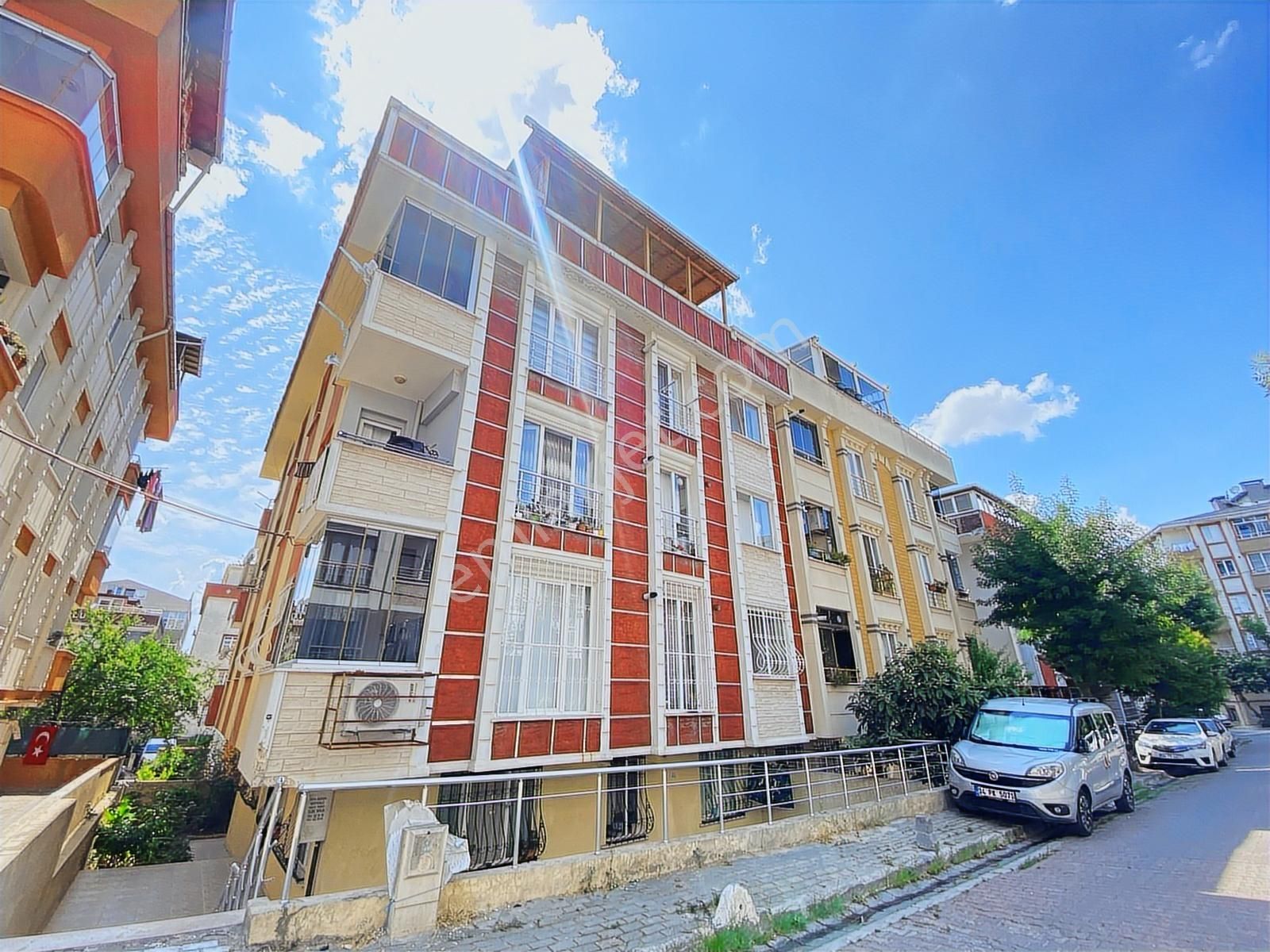 Mustafa Kemal Paşa Mah. Krediye Uygun 3+2 Satılık Dubleks Daire