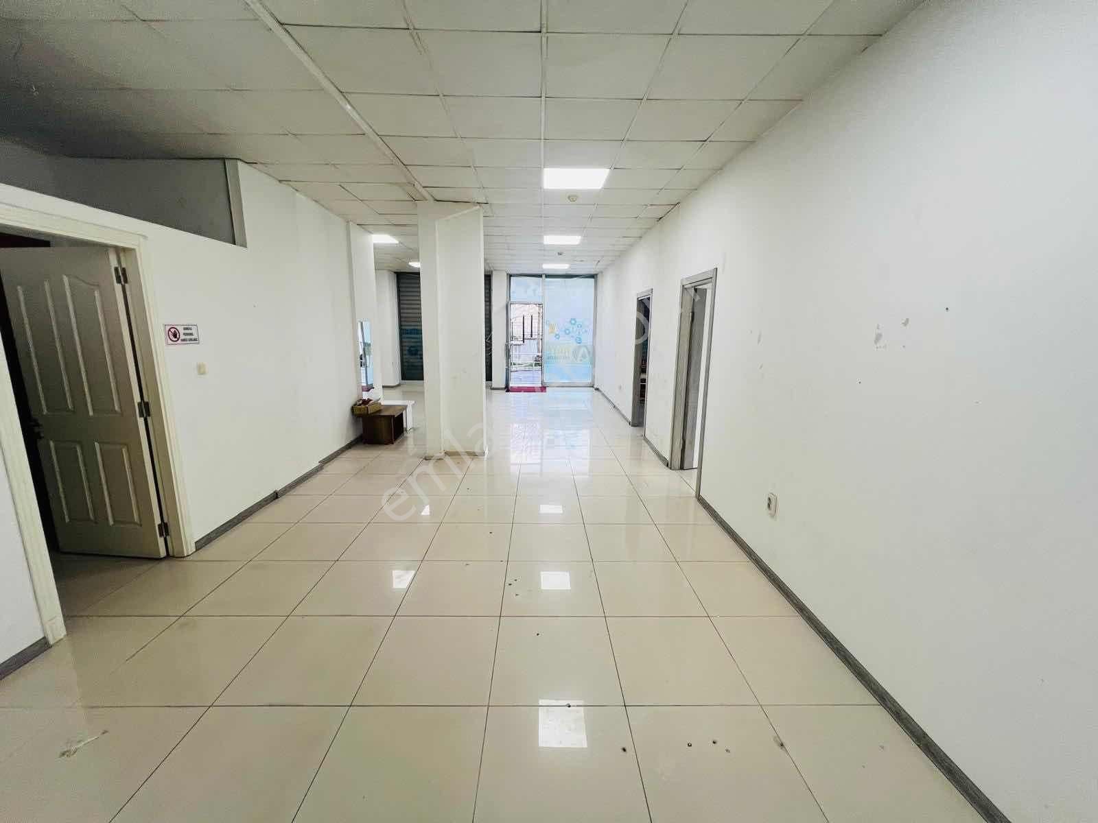 Bıyıkoğlu Emlaktan Kiralık Dükan - Görsel 28