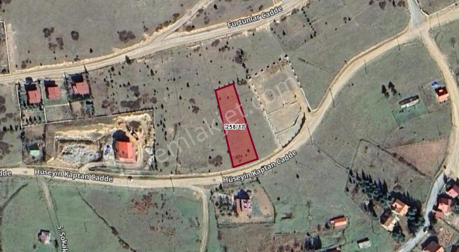 Çambaşı Merkezde Yol Üzerinde 1154 M2 Satılık Arsa