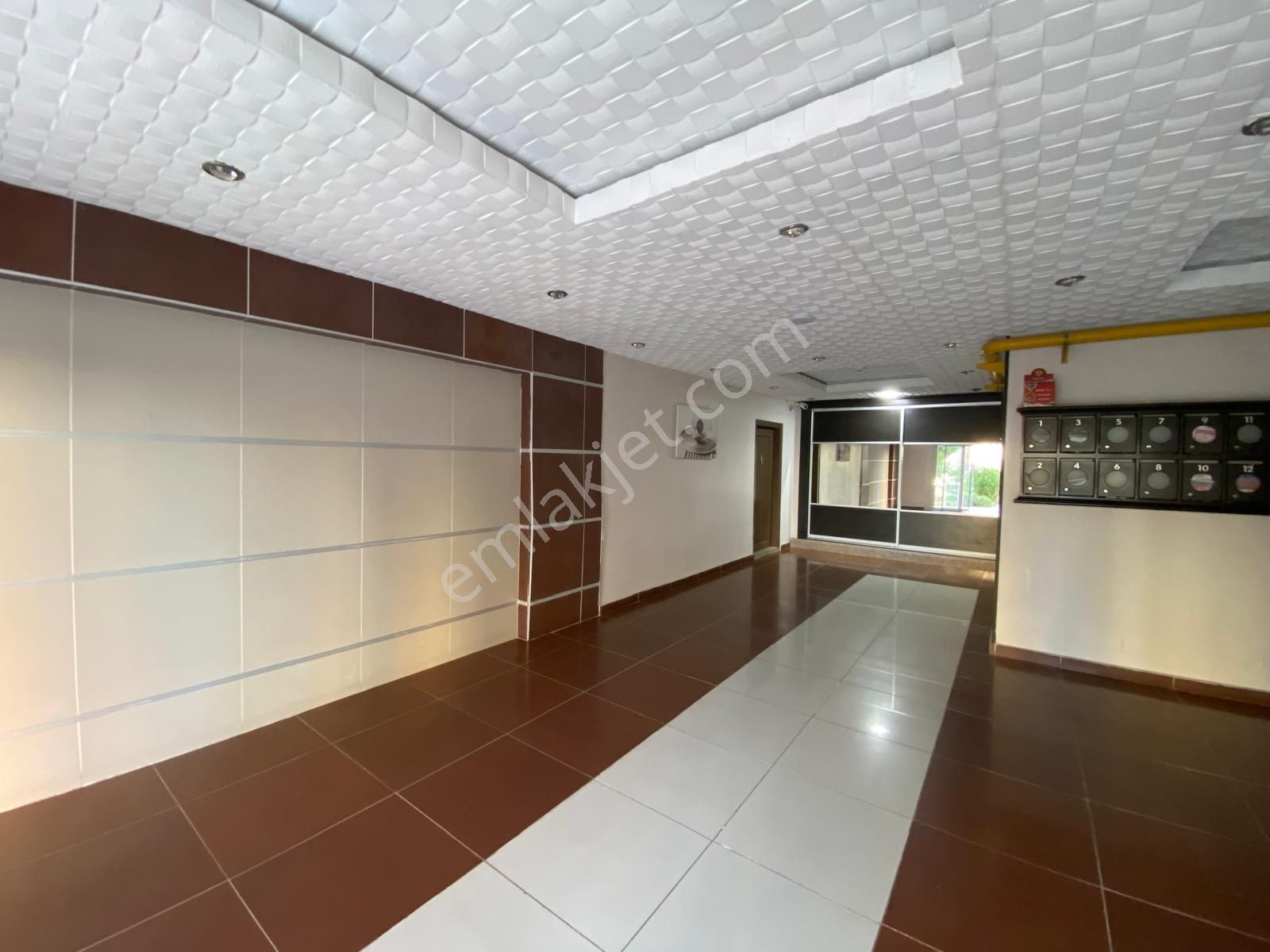 Lemas Emlak : Barbaros Mah 4+1 Kiralık Daire - Görsel 32