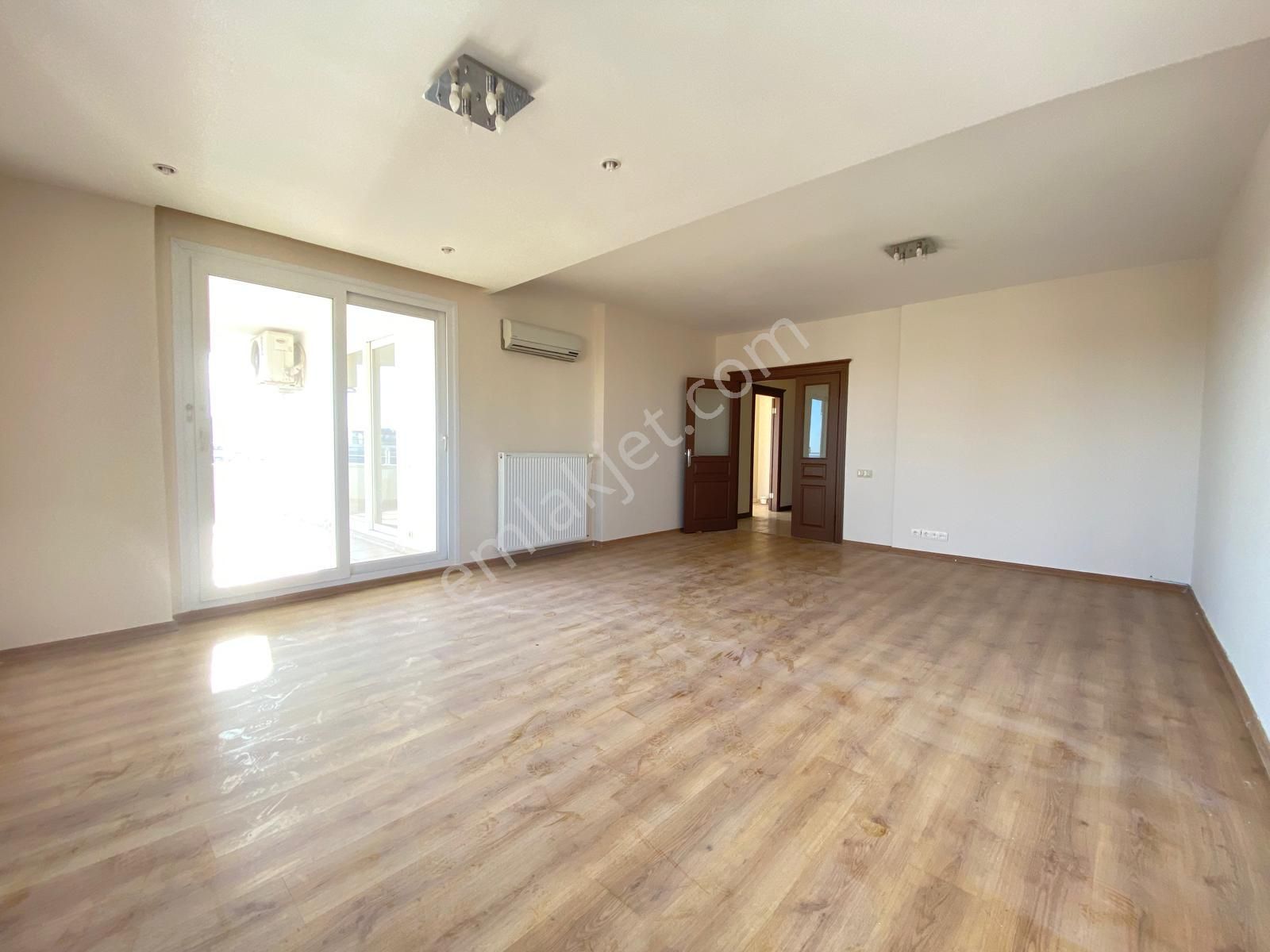 Lemas Emlak : Barbaros Mah 4+1 Kiralık Daire - Görsel 2