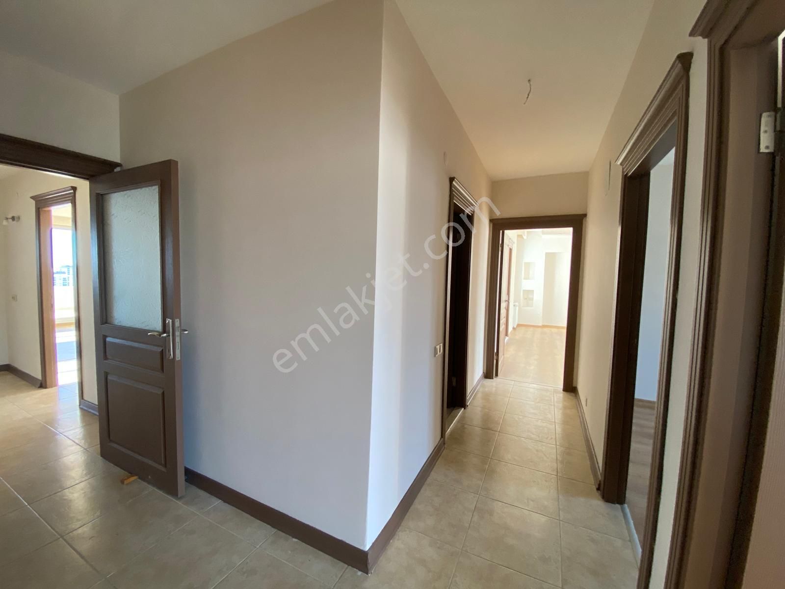 Lemas Emlak : Barbaros Mah 4+1 Kiralık Daire - Görsel 11