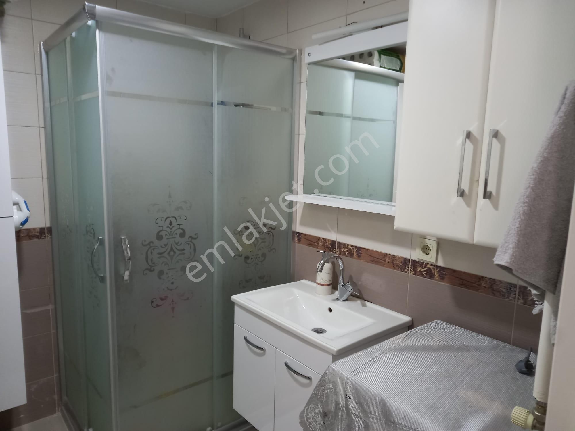 Armina Evlerinde Tadilatlı Satılık 2+1 Daire - Görsel 9