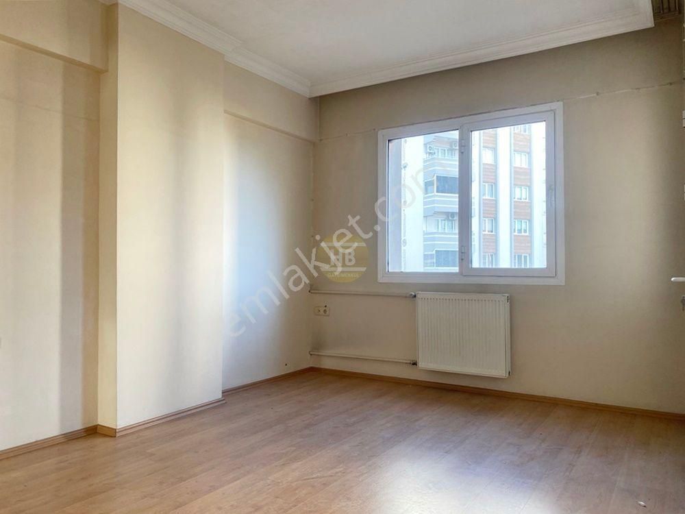 Hb'den 3+1 Kiralık Daire, Site İçi, Ara Kat, Merkezi Doğalgaz, Ebeveyn Banyo, Otopark - Görsel 16