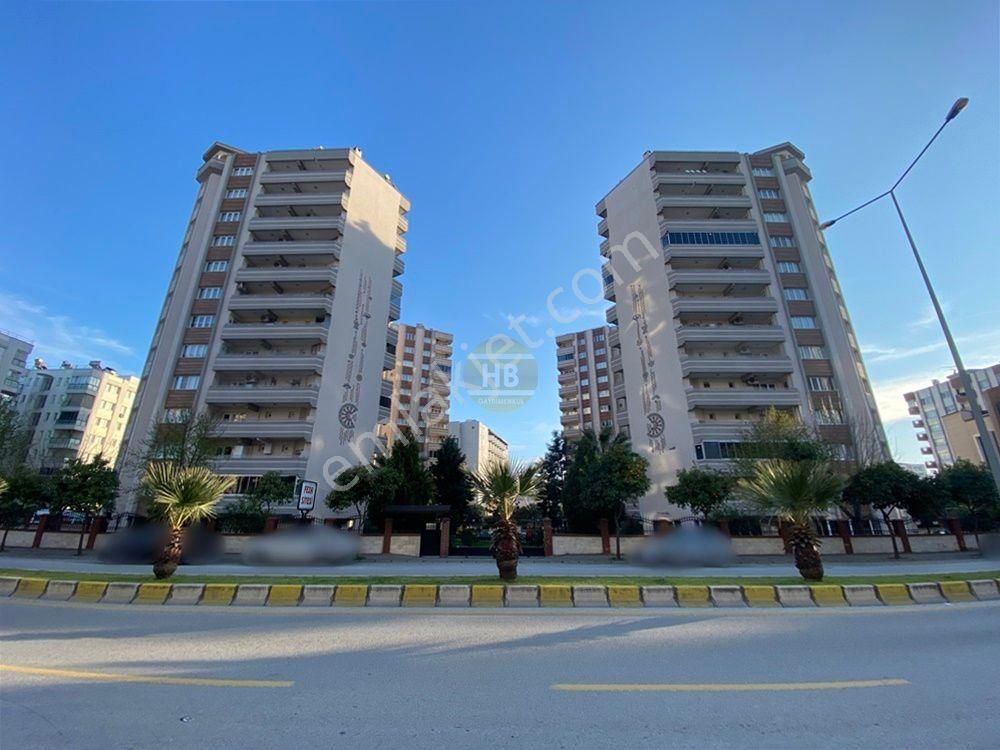 Hb'den 3+1 Kiralık Daire, Site İçi, Ara Kat, Merkezi Doğalgaz, Ebeveyn Banyo, Otopark