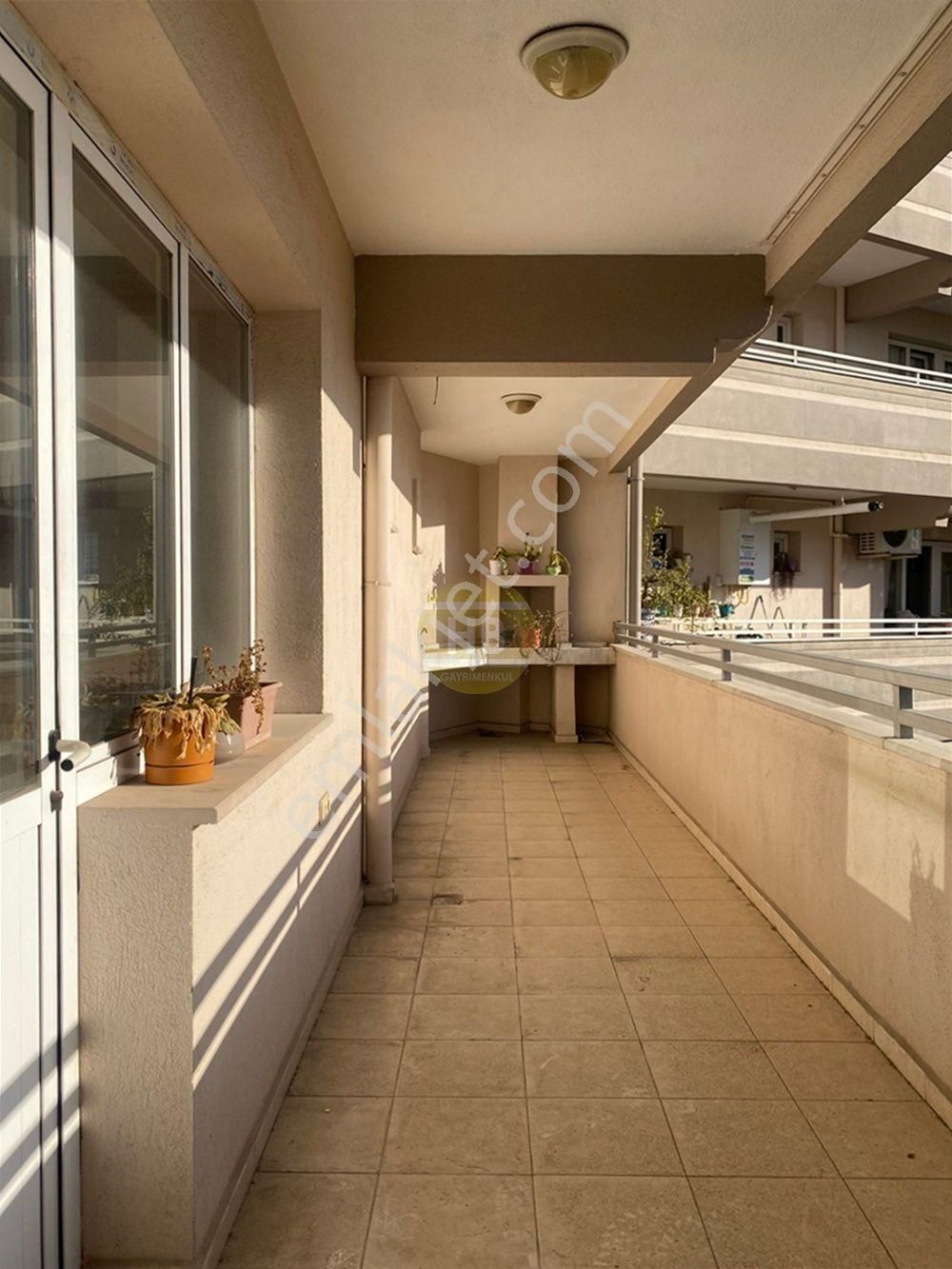Hb'den 3+1 Kiralık Daire, Site İçi, Ara Kat, Merkezi Doğalgaz, Ebeveyn Banyo, Otopark - Görsel 6