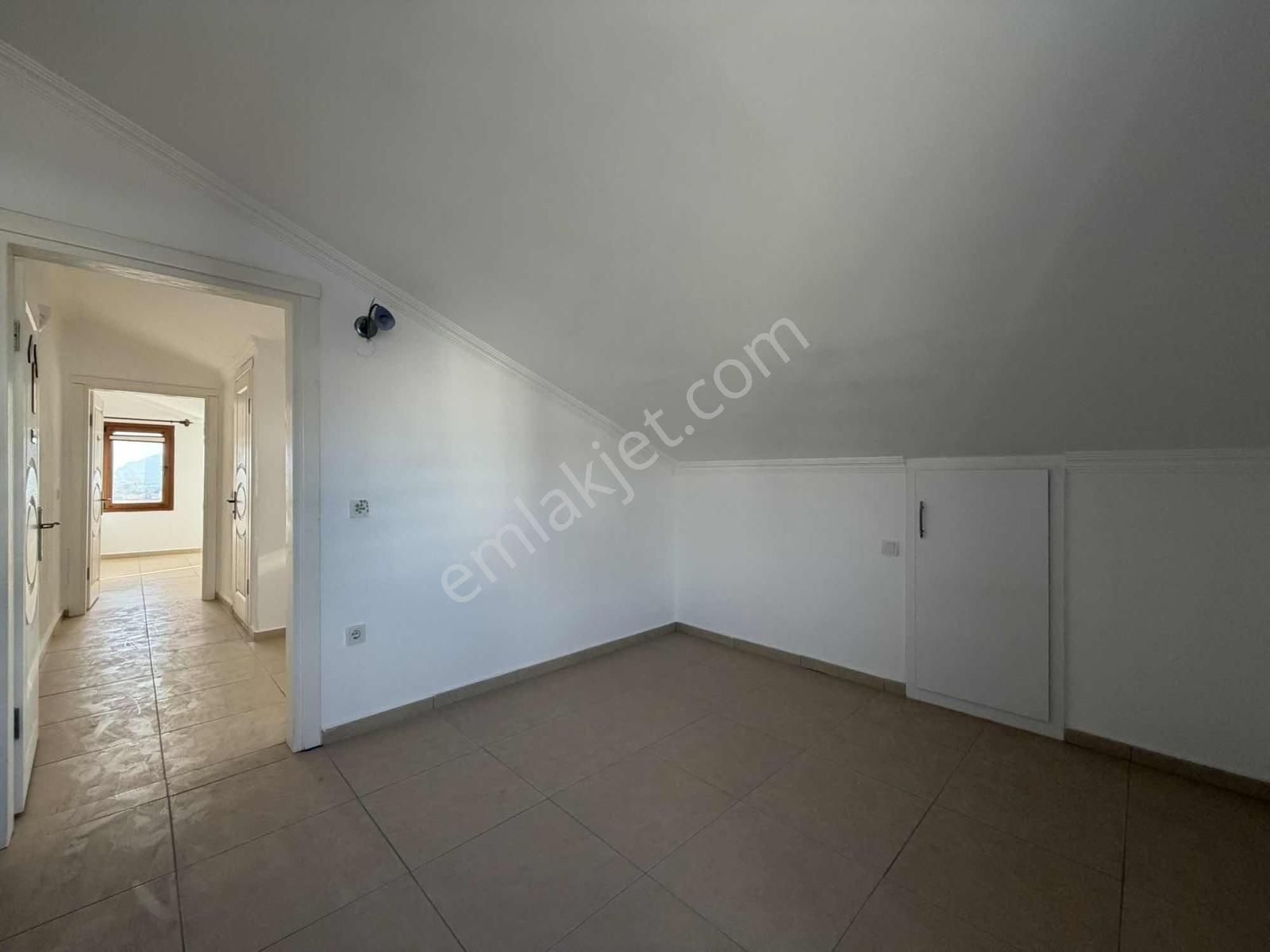 Datça Eğriderede Doğa Manzaralı 3+1 Çatı Katı Kiralık Daire - Görsel 24