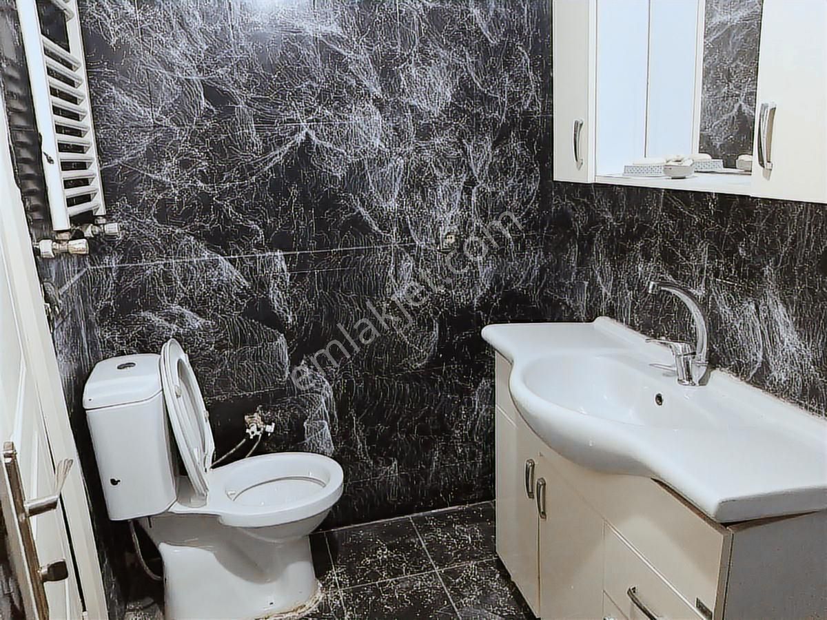 Cumhuriyet Mah.de 2+1 70 M2 Bahçe Kullanımlı Daire - Görsel 10