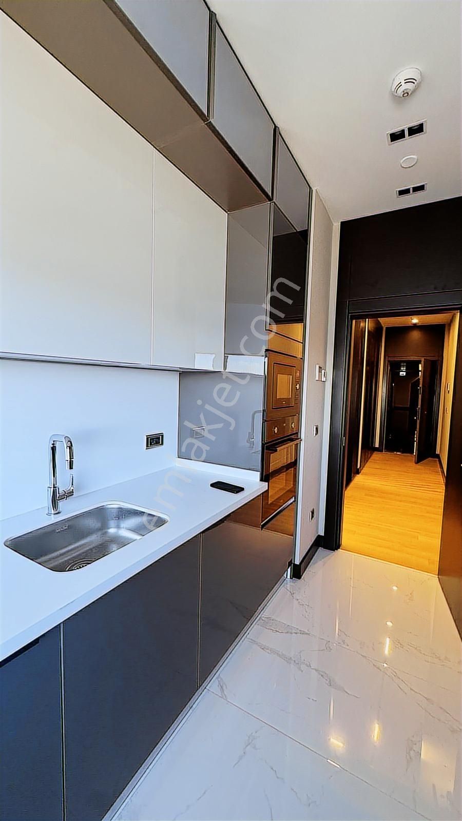 Mahall Bomonti'de Exclusıve Full Deniz Manzaralı Eşyalı 3+1 - Görsel 11