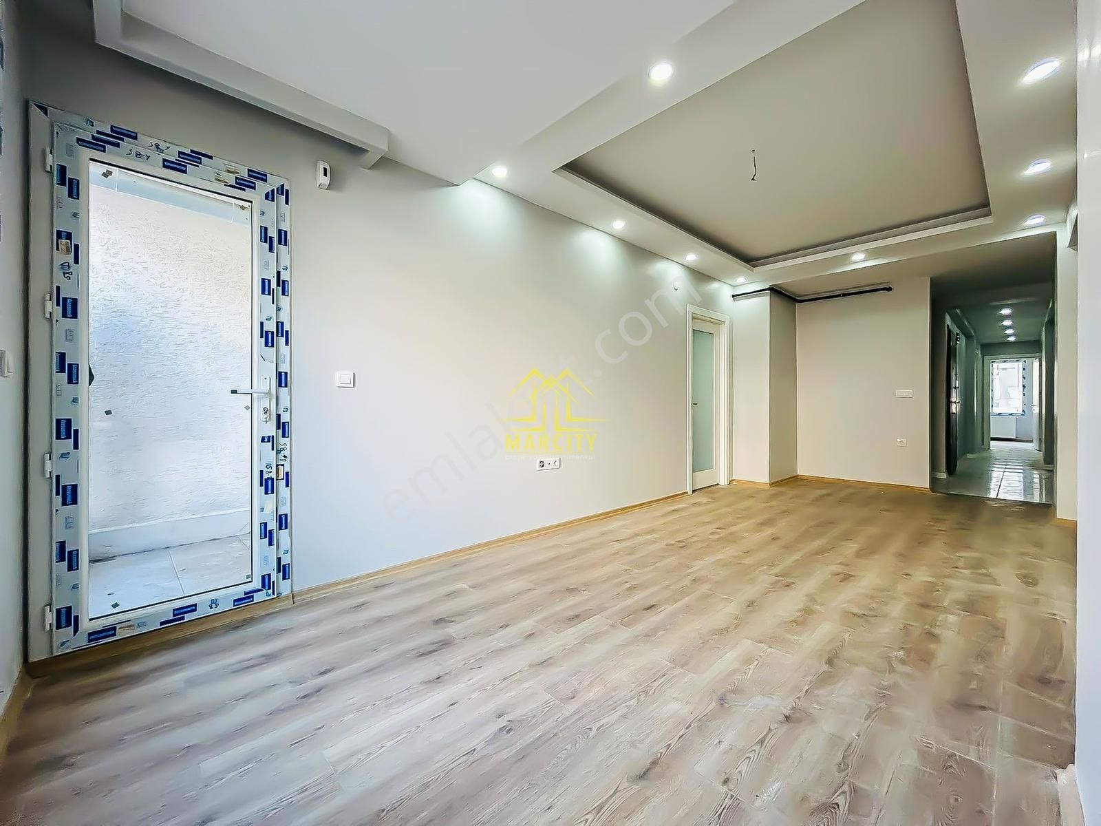 Marcity'den B.evler Koza İlk Öğretim Okulu Yanı 2+1 84 M² 1.kat - Görsel 3