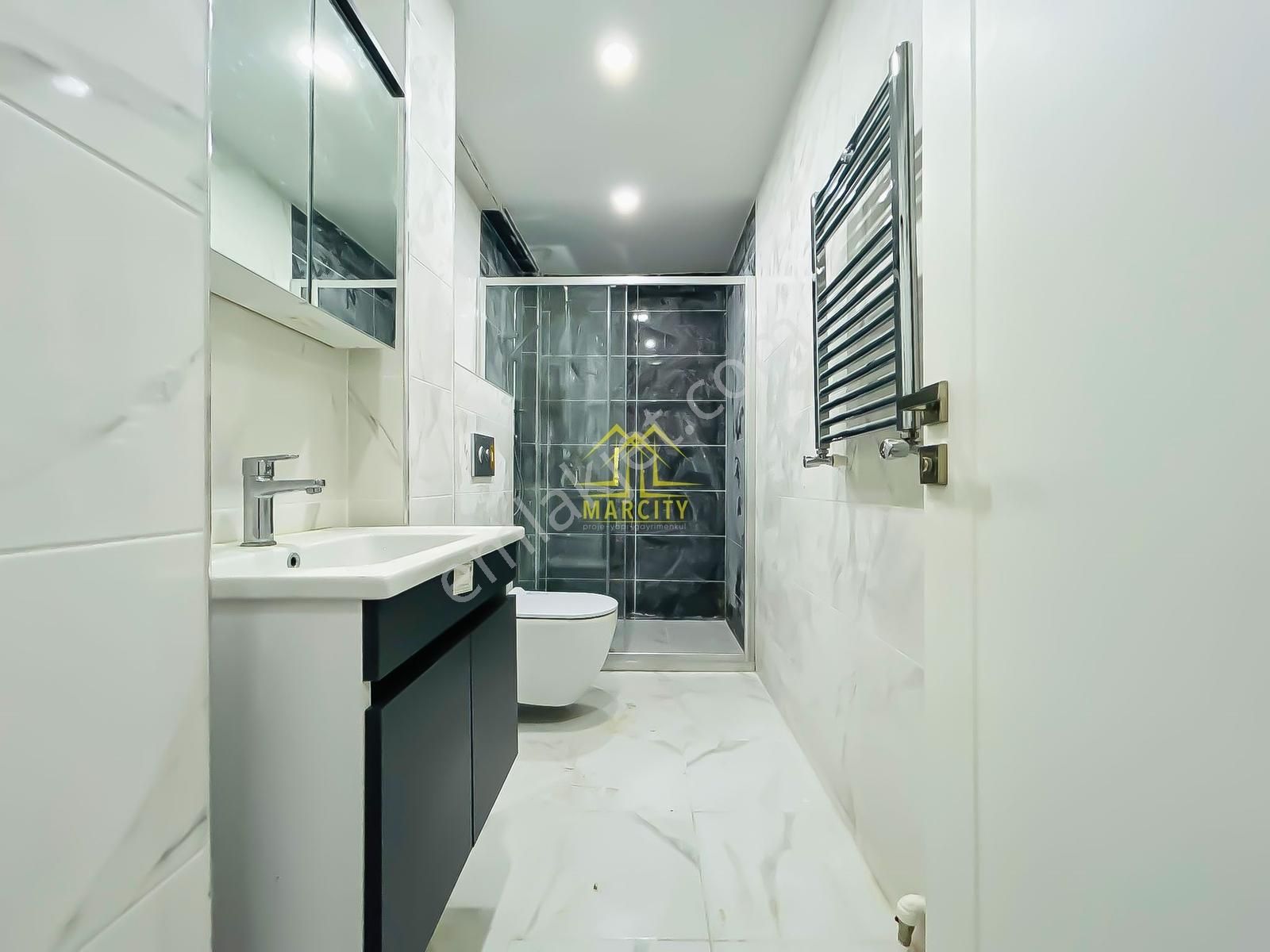 Marcity'den B.evler Koza İlk Öğretim Okulu Yanı 2+1 84 M² 1.kat - Görsel 12