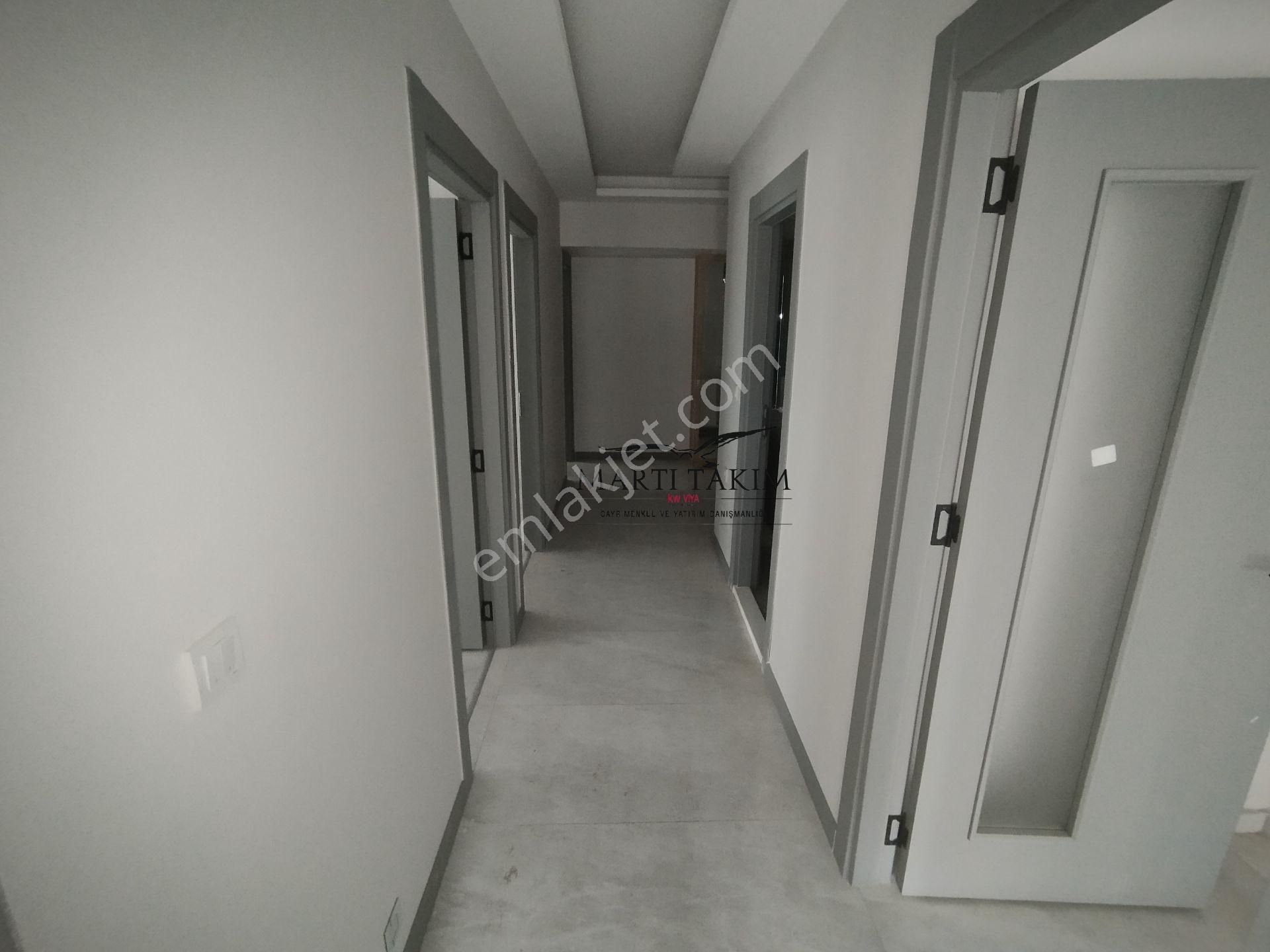 Bayraklı Manavkuyu Da Tahsin Özdemir'den Sıfır 3+1 Kiralık Daire - Görsel 15