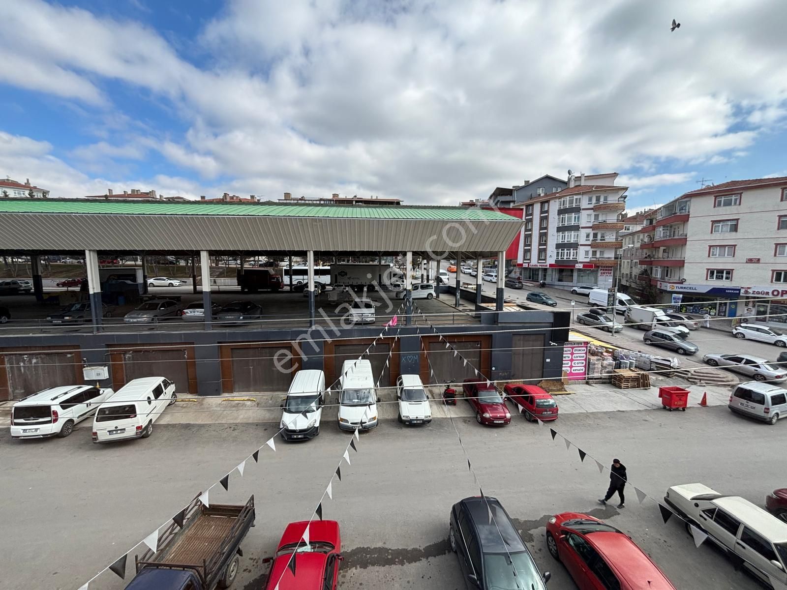 Taşcılar'dan Salı Pazarı Yanı Ara Kat Masrafsız 3+1 Fırsat Daire - Görsel 4