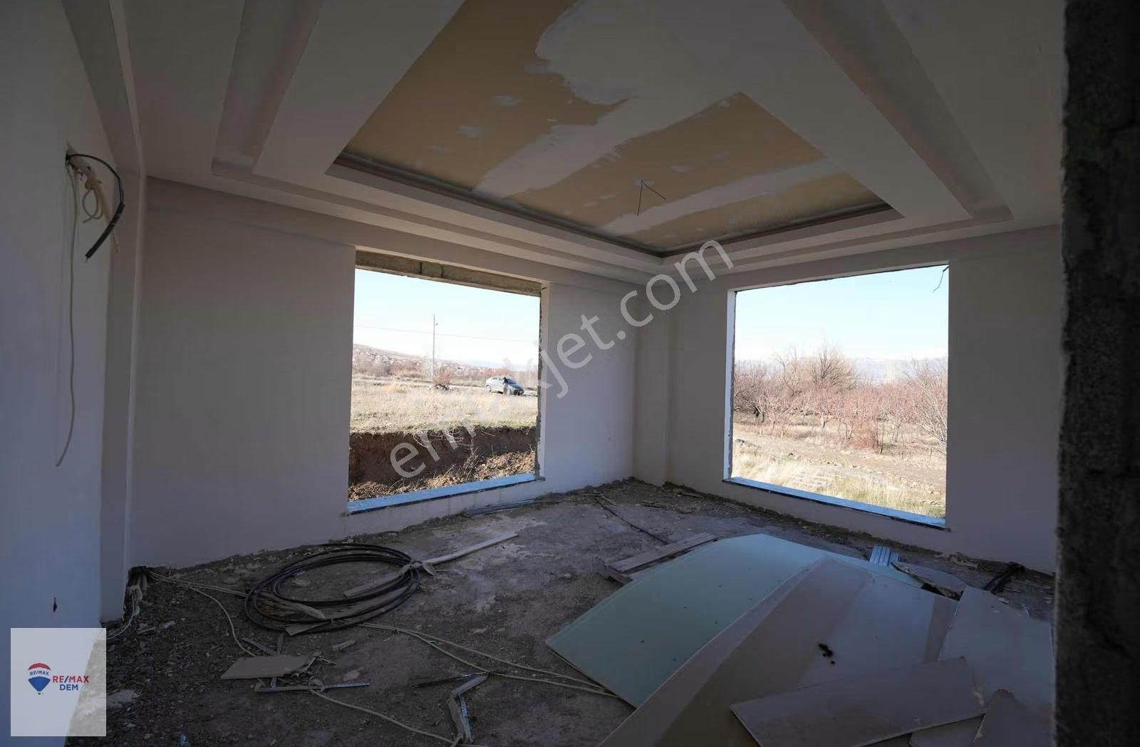 Remax Dem'den Yaylabaşı' Da 12+2 Satılık Villa - Görsel 16