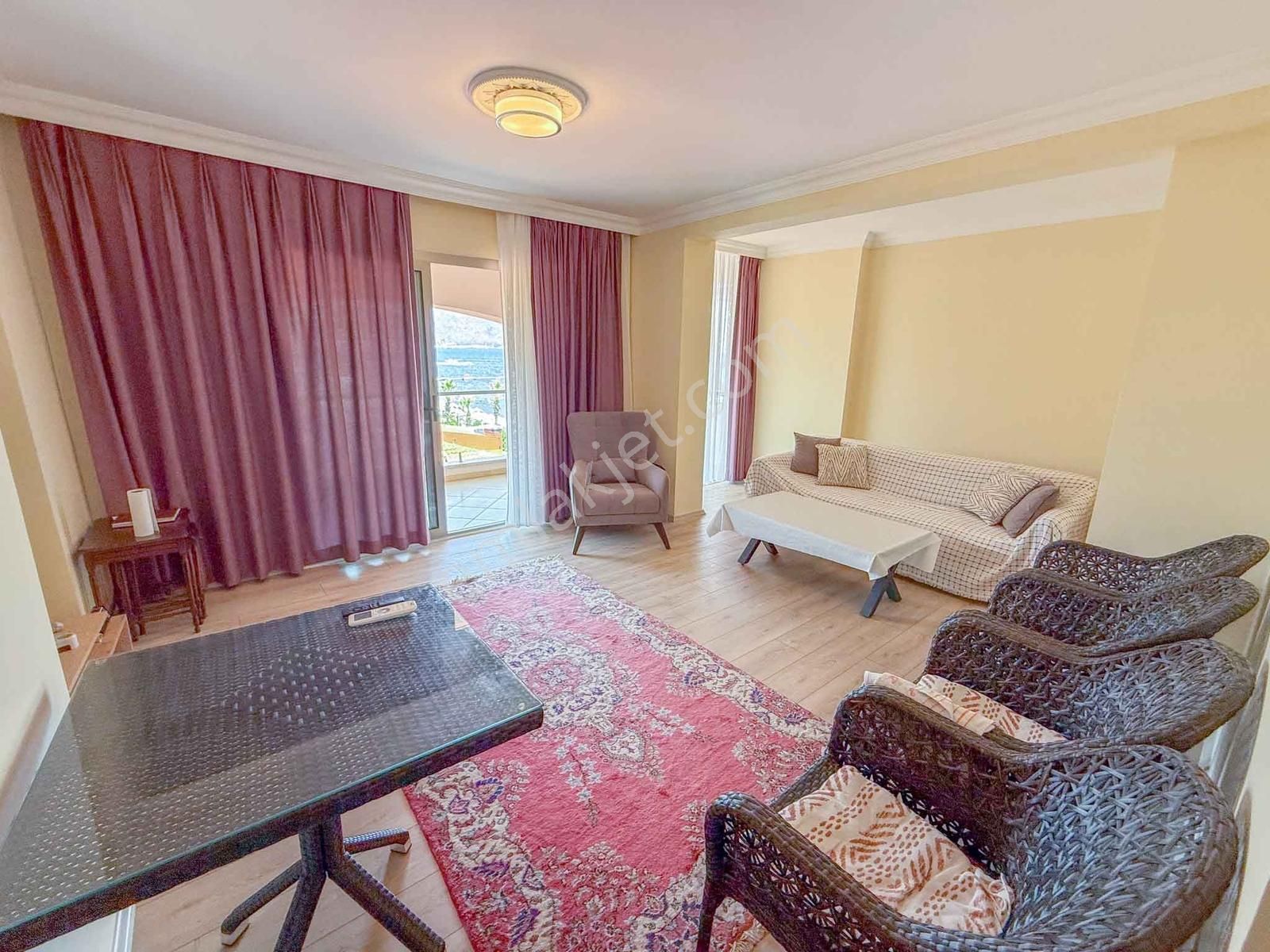 Cb Marina'dan Fırsat Deniz Manzaralı Satılık 4+1 Dublex Daire - Görsel 35