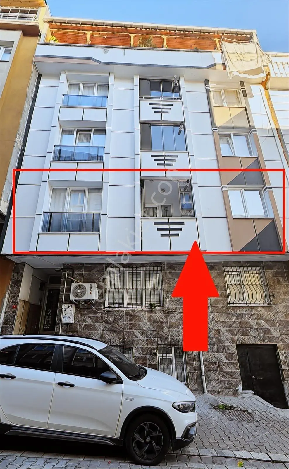 Esenyurt Şehitler Mah. 3+1 Net 120 M² Eminevim, Fuzulevim Uygun - Görsel 5