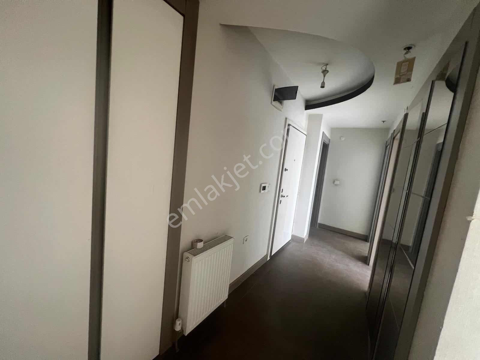 Yeşilova'da Ön Cephe Kiralık 2+1 Daire Turyap'tan - Görsel 32