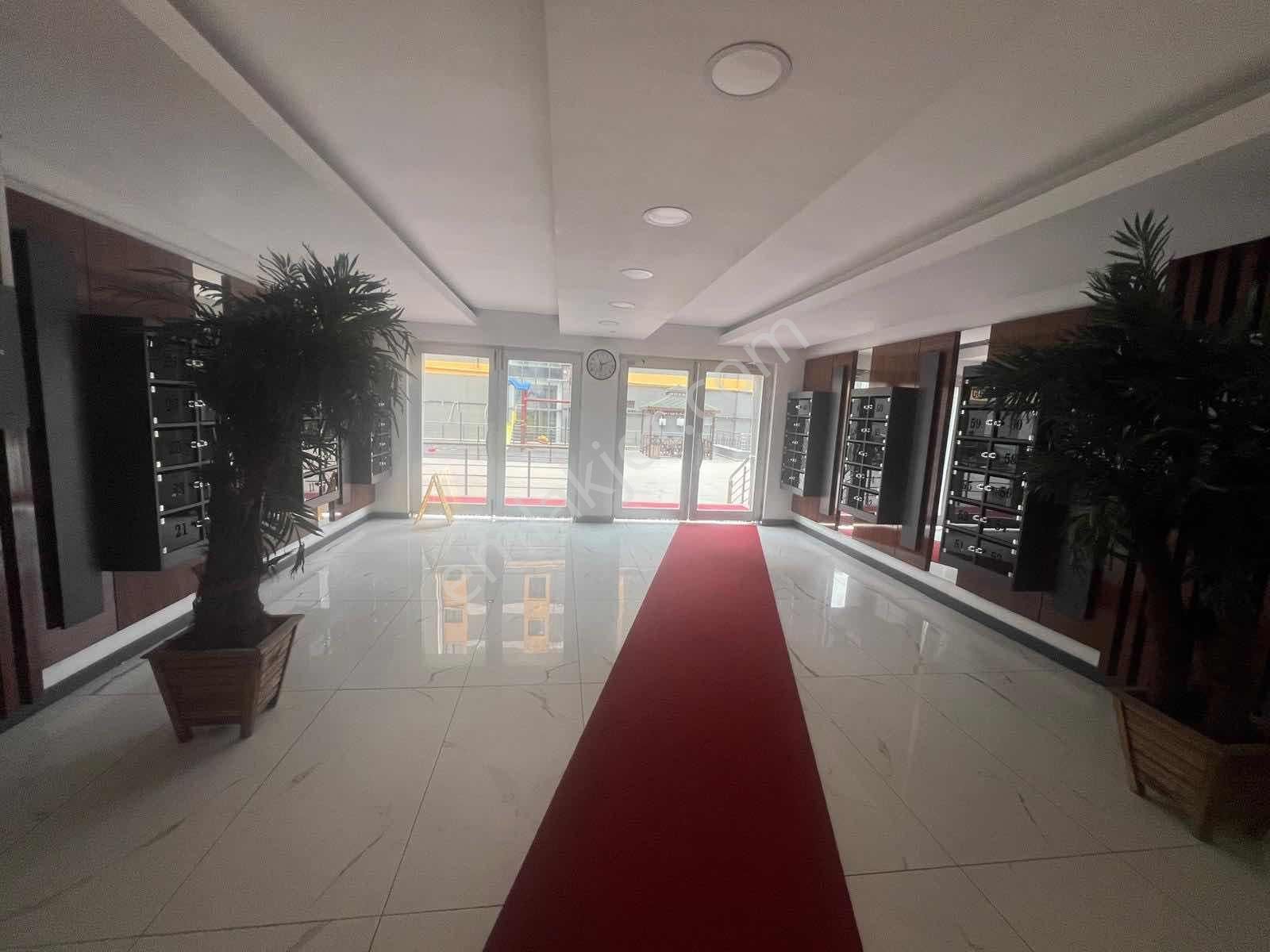 Yeşilova'da Ön Cephe Kiralık 2+1 Daire Turyap'tan - Görsel 15
