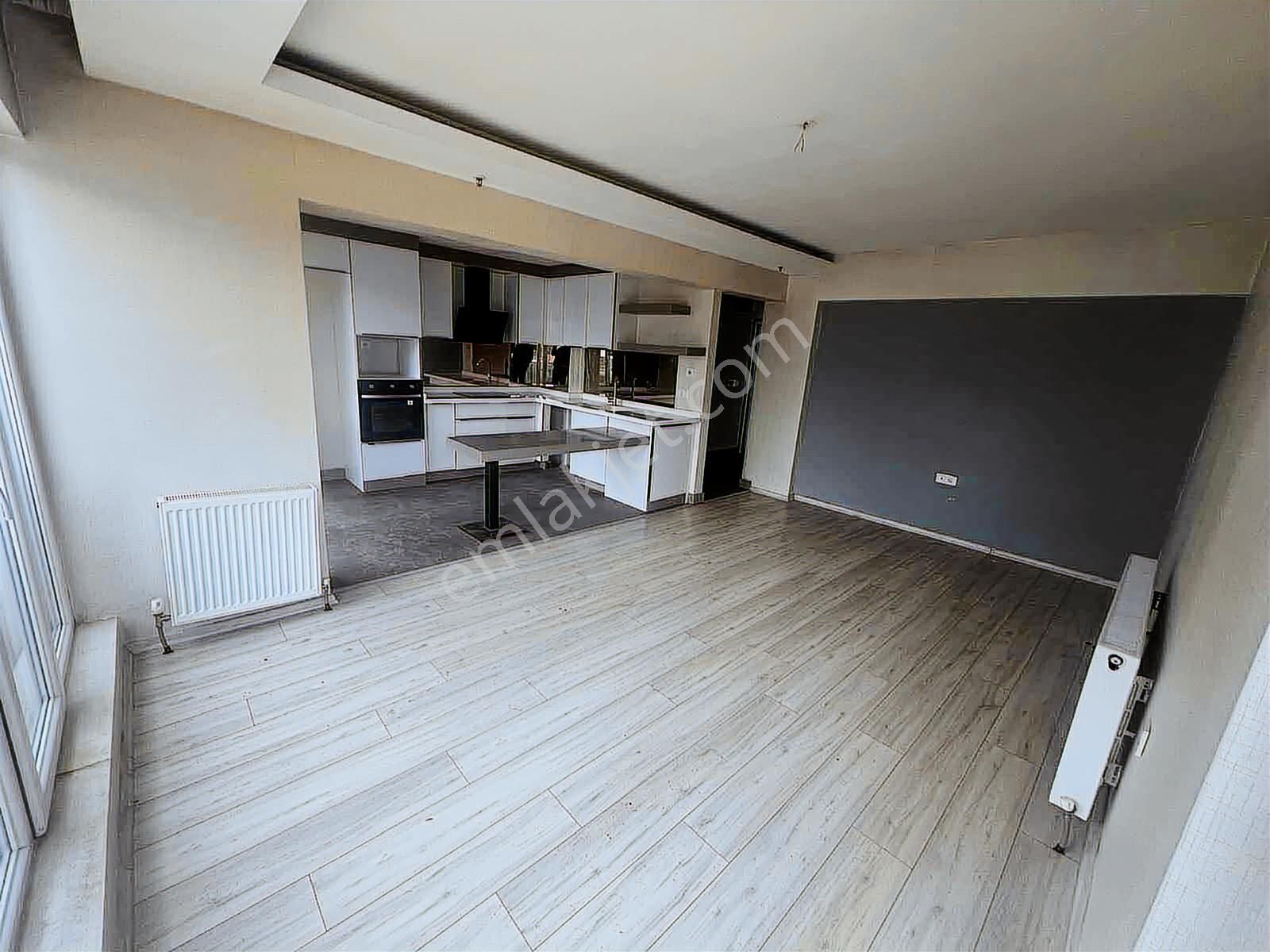 Yeşilova'da Ön Cephe Kiralık 2+1 Daire Turyap'tan - Görsel 8