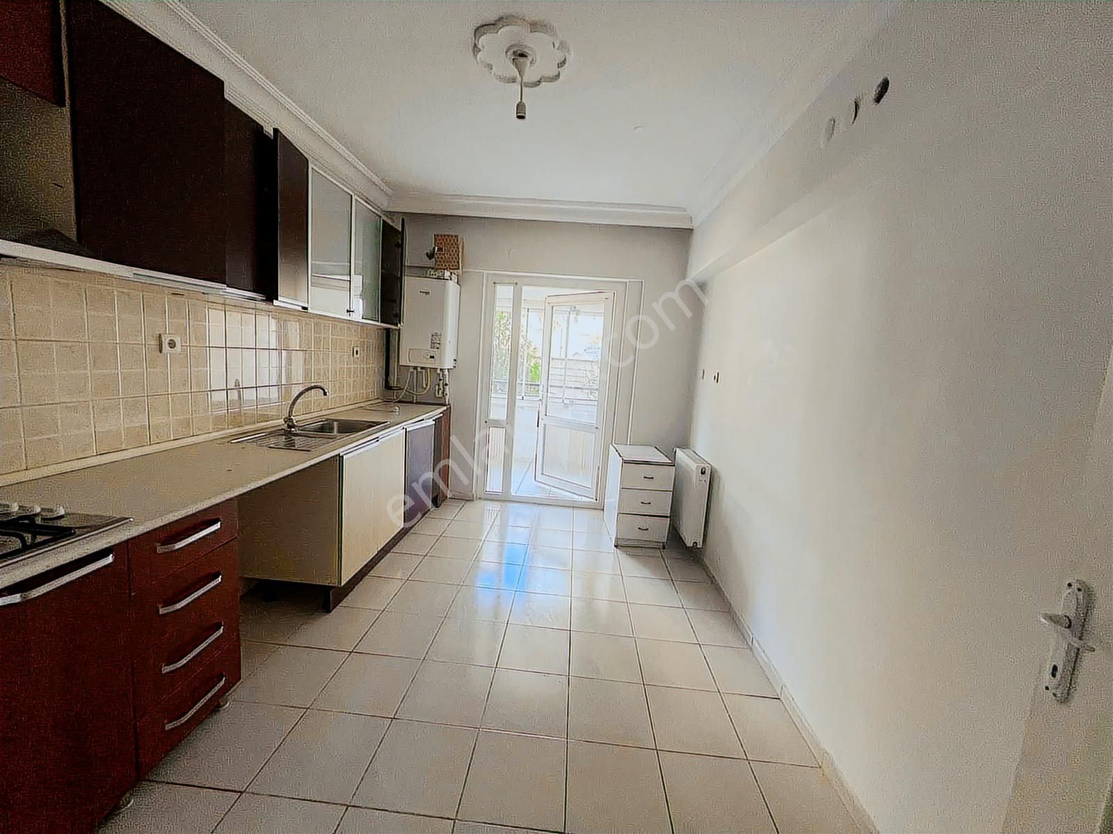 Ahi Mesutta Site İçerisinde Satılık 3+1 Daire Turyap'tan - Görsel 7